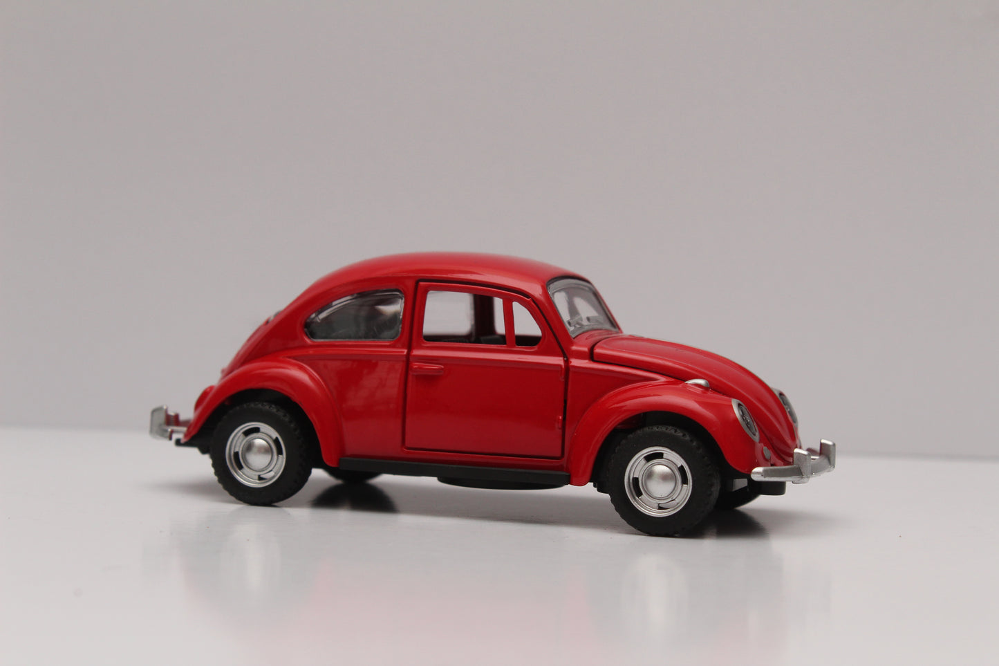 1:36 Beetle Metal Body Red Diecast -  Kunju Vandi  