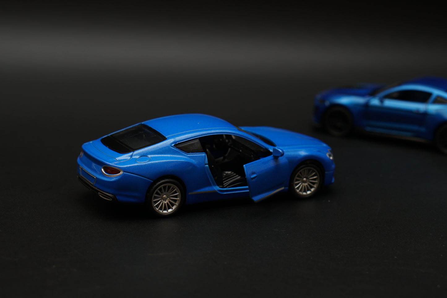 1:36 Bentley , Mustang Diecast Combo (Blue, Blue) -  Kunju Vandi  