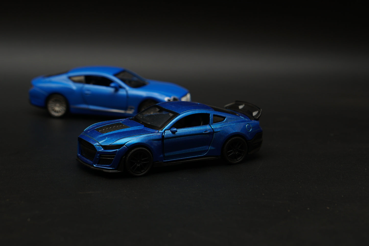 1:36 Bentley , Mustang Diecast Combo (Blue, Blue) -  Kunju Vandi  