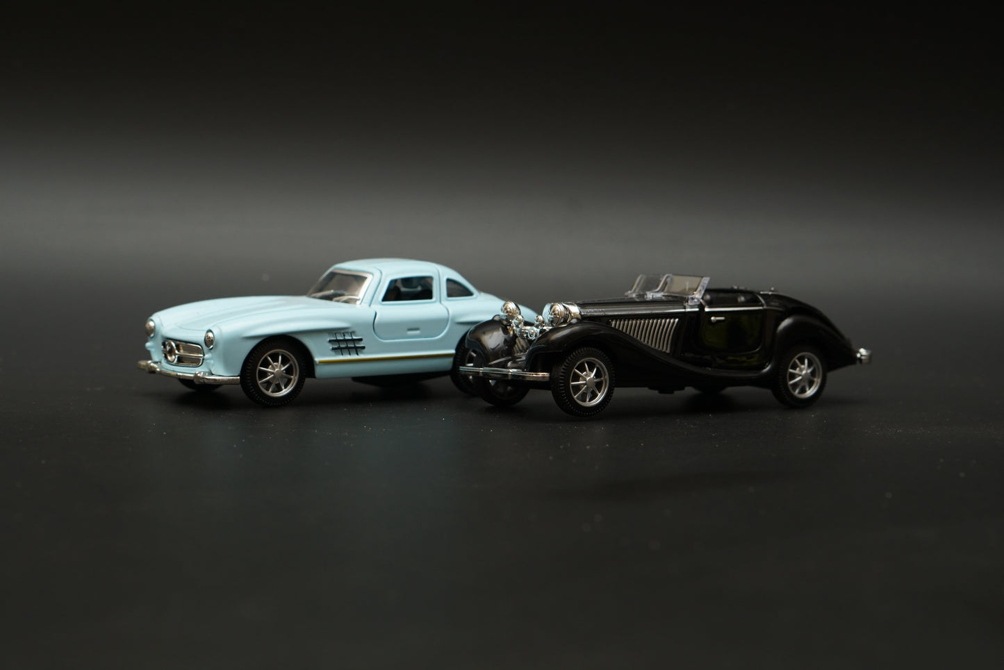 1:36 Benz 300Sl, 500k Vintage  Diecast Combo (Blue,Black) -  Kunju Vandi  