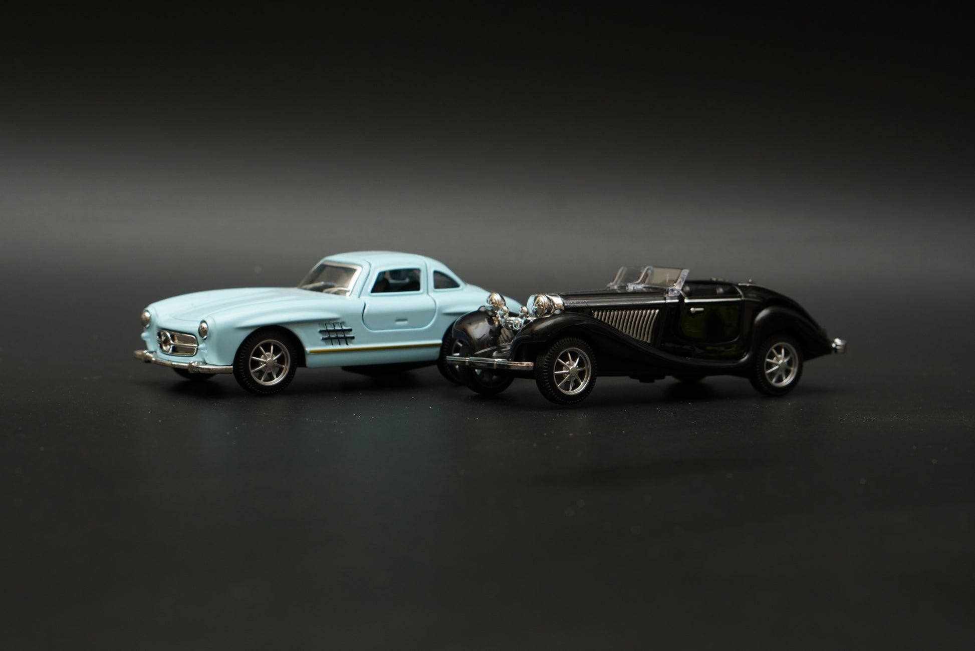 1:36 Benz 300Sl, 500k Vintage  Diecast Combo (Blue,Black) -  Kunju Vandi  