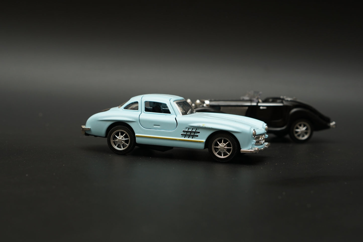 1:36 Benz 300Sl, 500k Vintage  Diecast Combo (Blue,Black) -  Kunju Vandi  