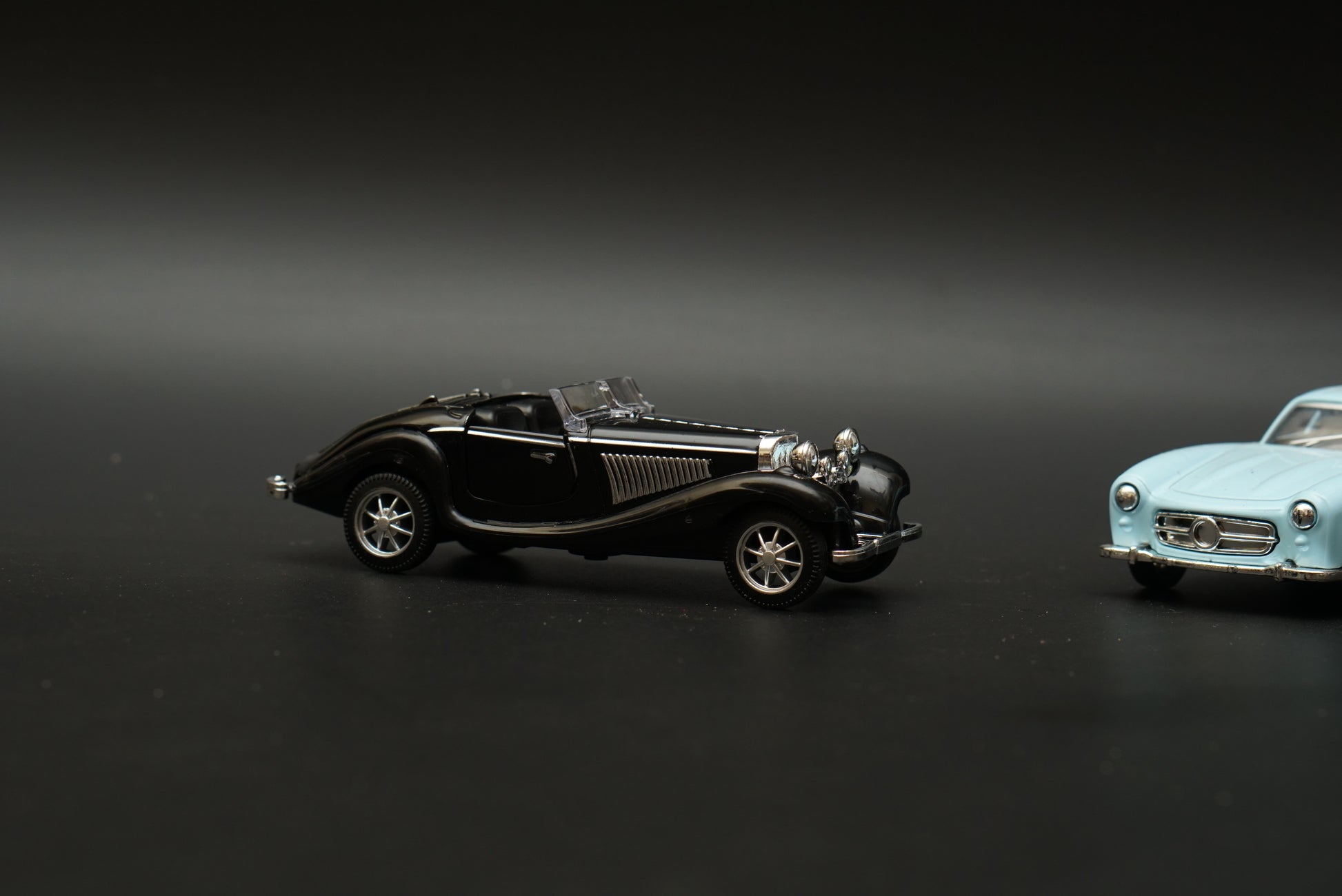 1:36 Benz 300Sl, 500k Vintage  Diecast Combo (Blue,Black) -  Kunju Vandi  
