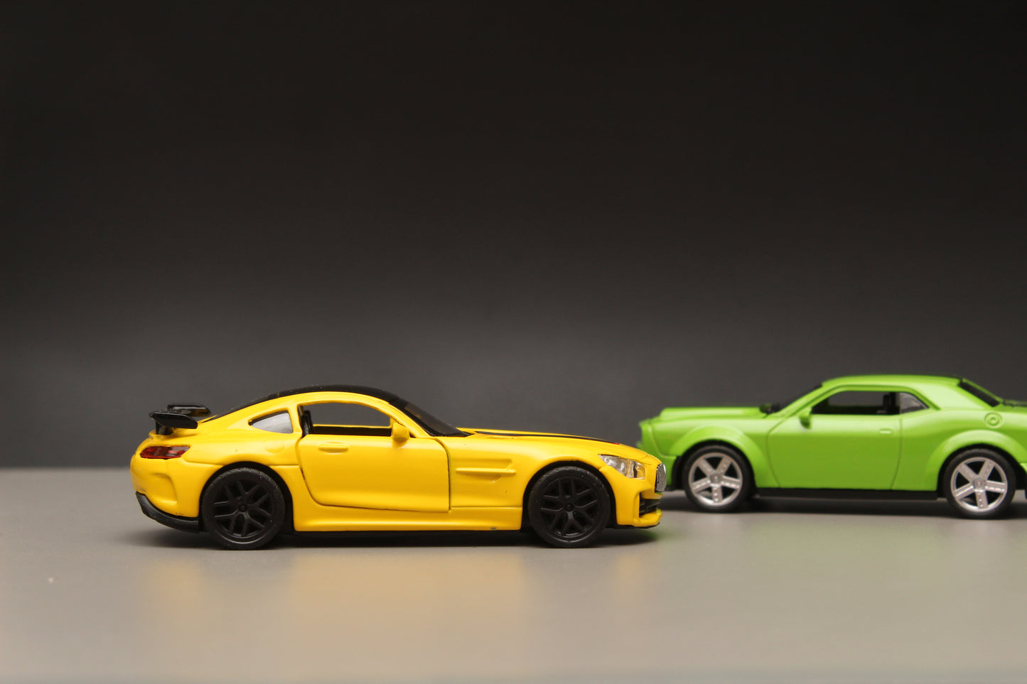 1:36 Dodge , Amg Gt Diecast Combo -  Kunju Vandi  