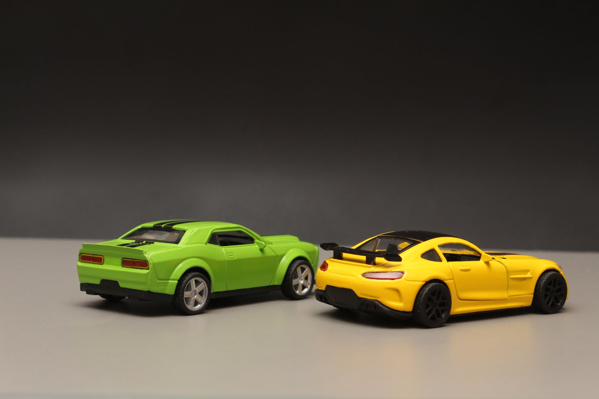 1:36 Dodge , Amg Gt Diecast Combo -  Kunju Vandi  