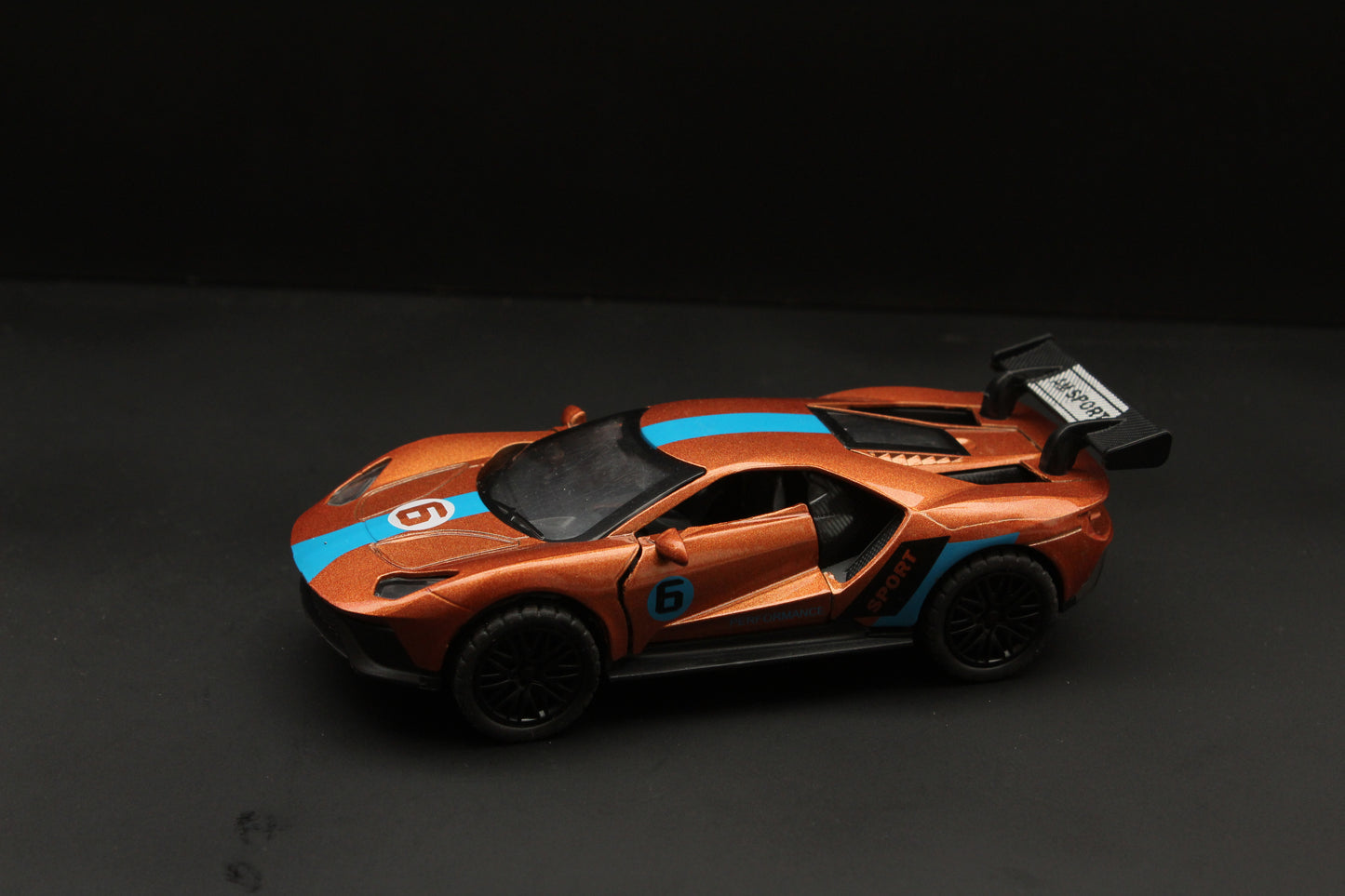 1:36 Ford GT  Diecast , Brown -  Kunju Vandi  