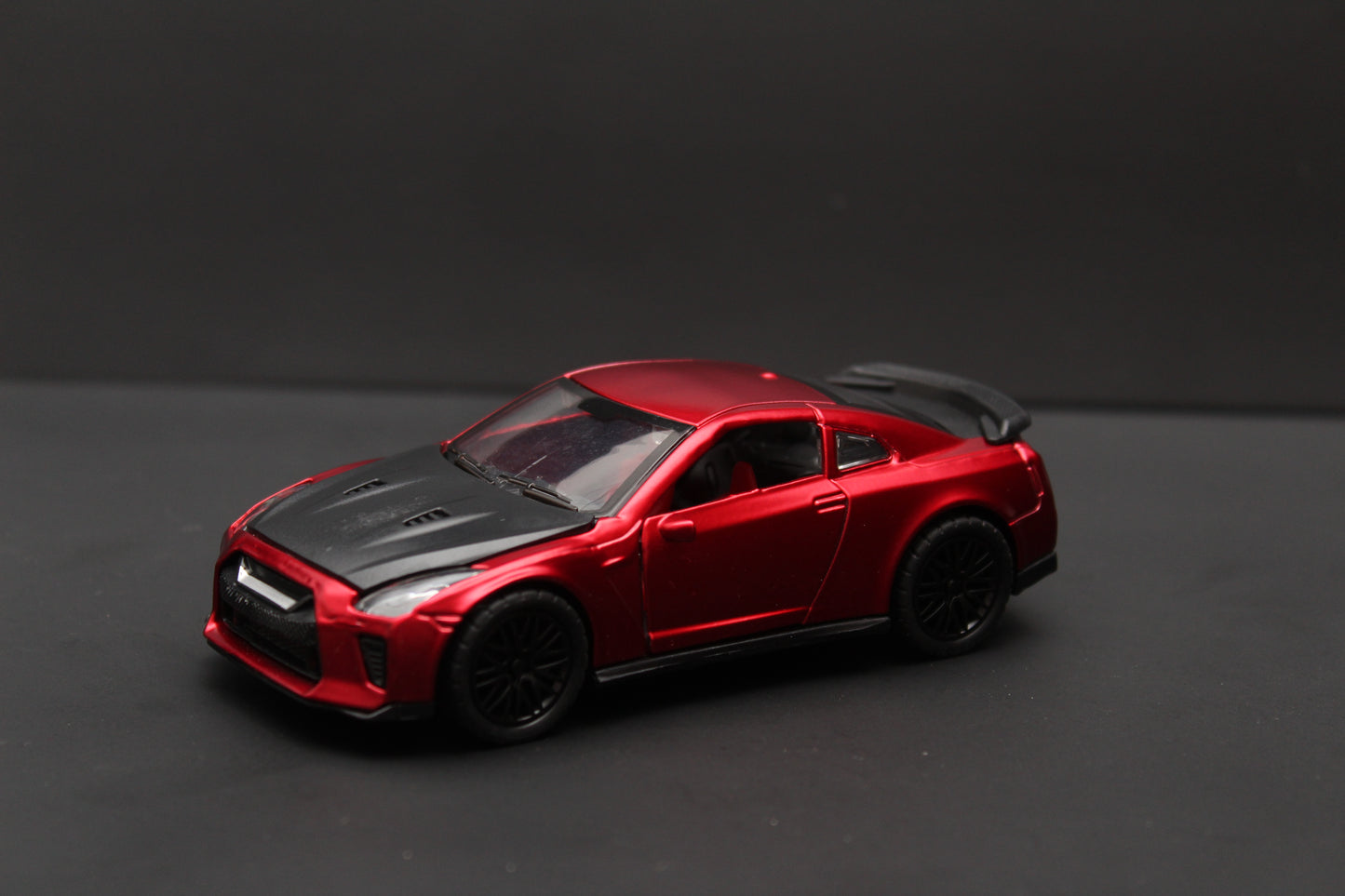 1:36 GTR R35 Diecast Red -  Kunju Vandi  