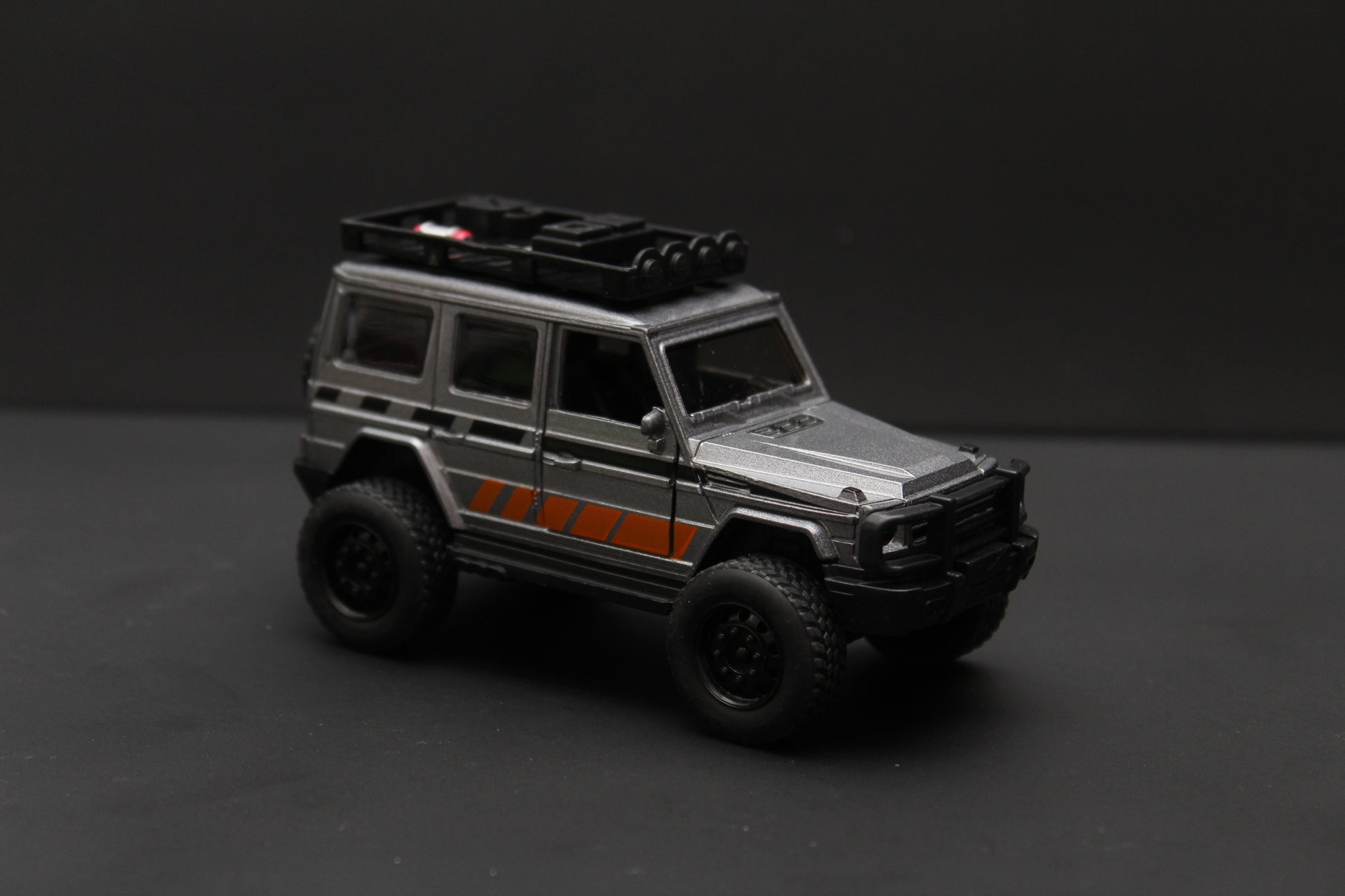 1:36 Gwagon OffRoad Diecast -  Kunju Vandi  