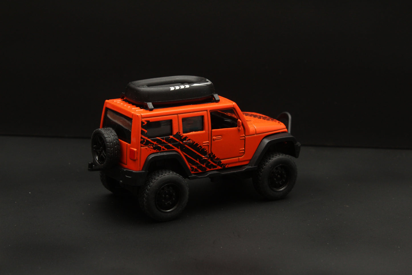 1:36 Jeep Diecast Orange -  Kunju Vandi  