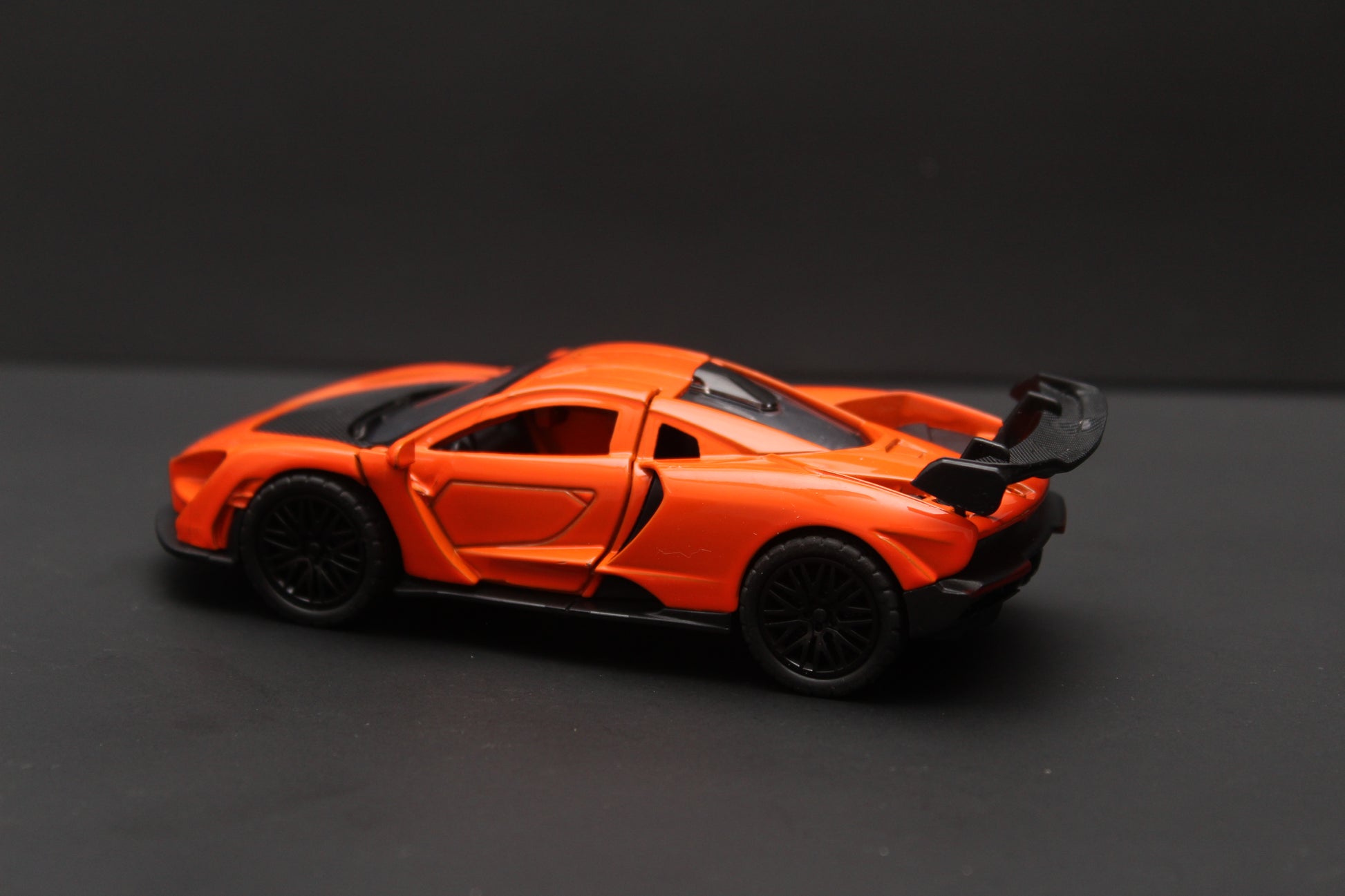 1:36 McLaren Sena Diecast Orange -  Kunju Vandi  