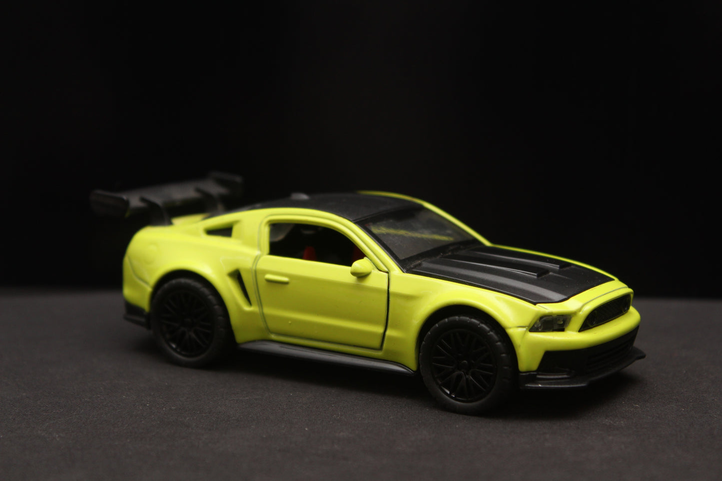 1:36 Mustang (Green) Diecast -  Kunju Vandi  