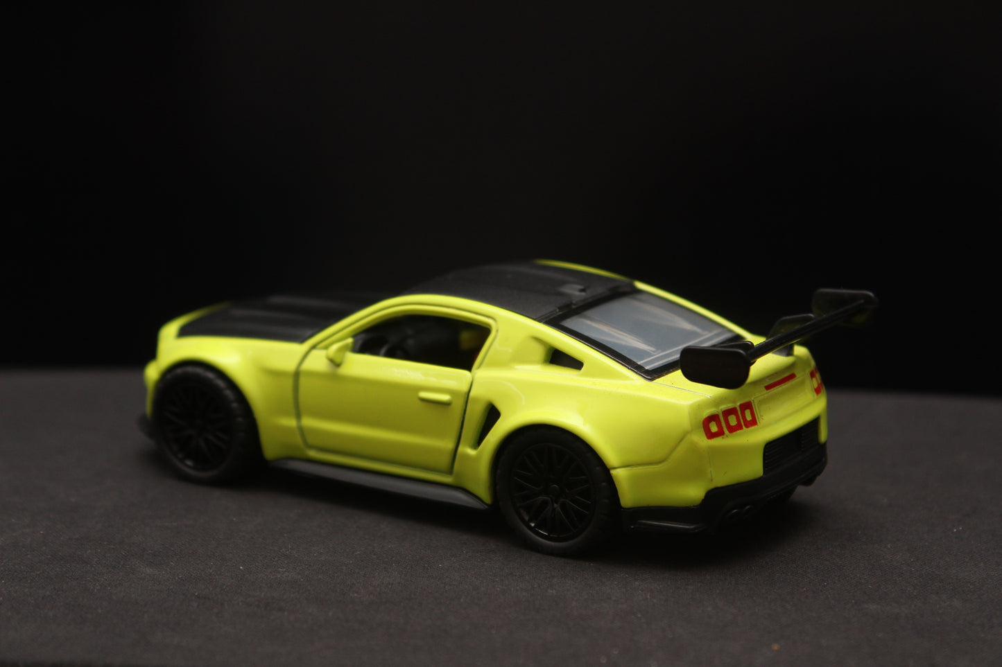 1:36 Mustang (Green) Diecast -  Kunju Vandi  