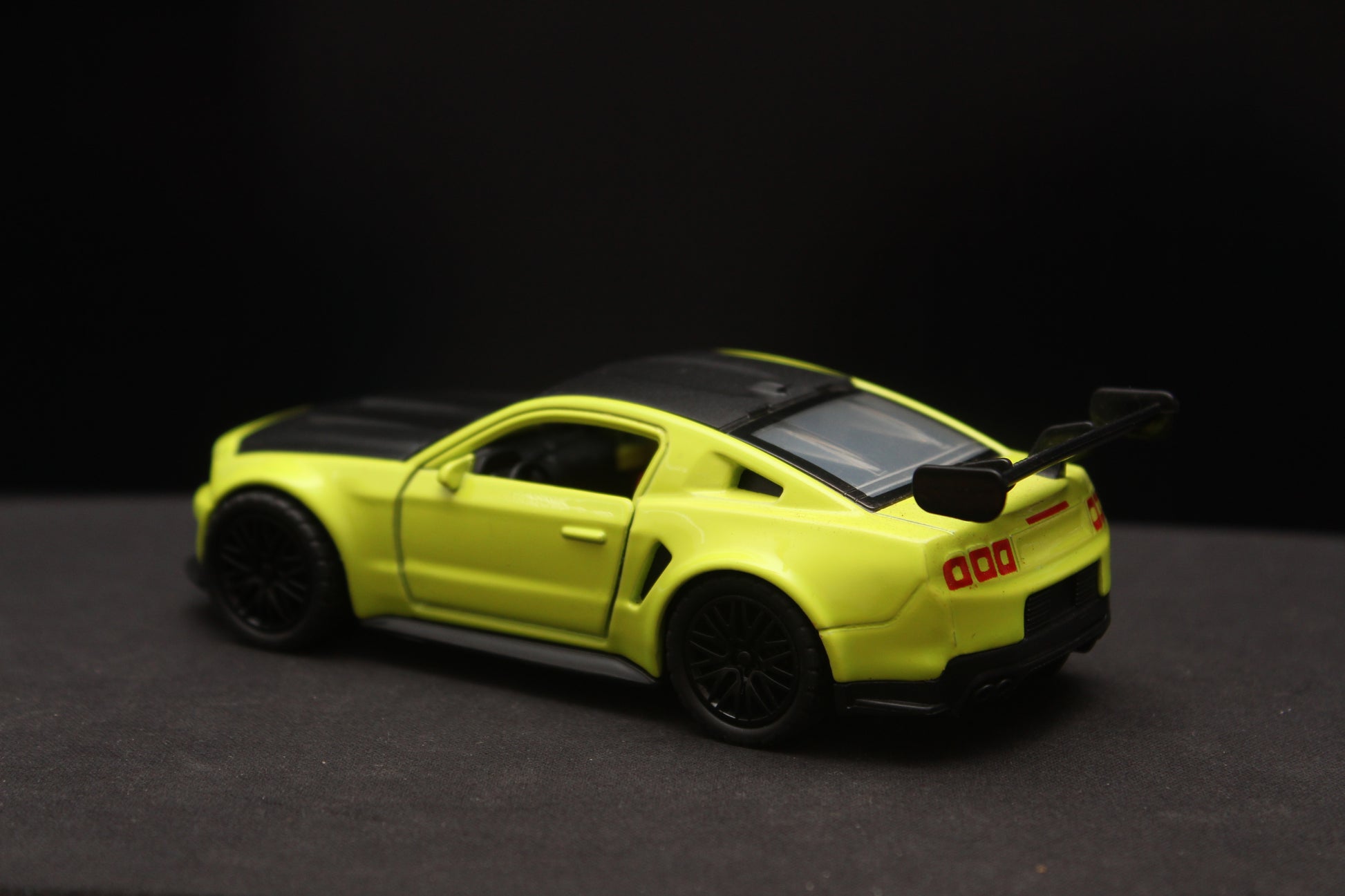 1:36 Mustang (Green) Diecast -  Kunju Vandi  