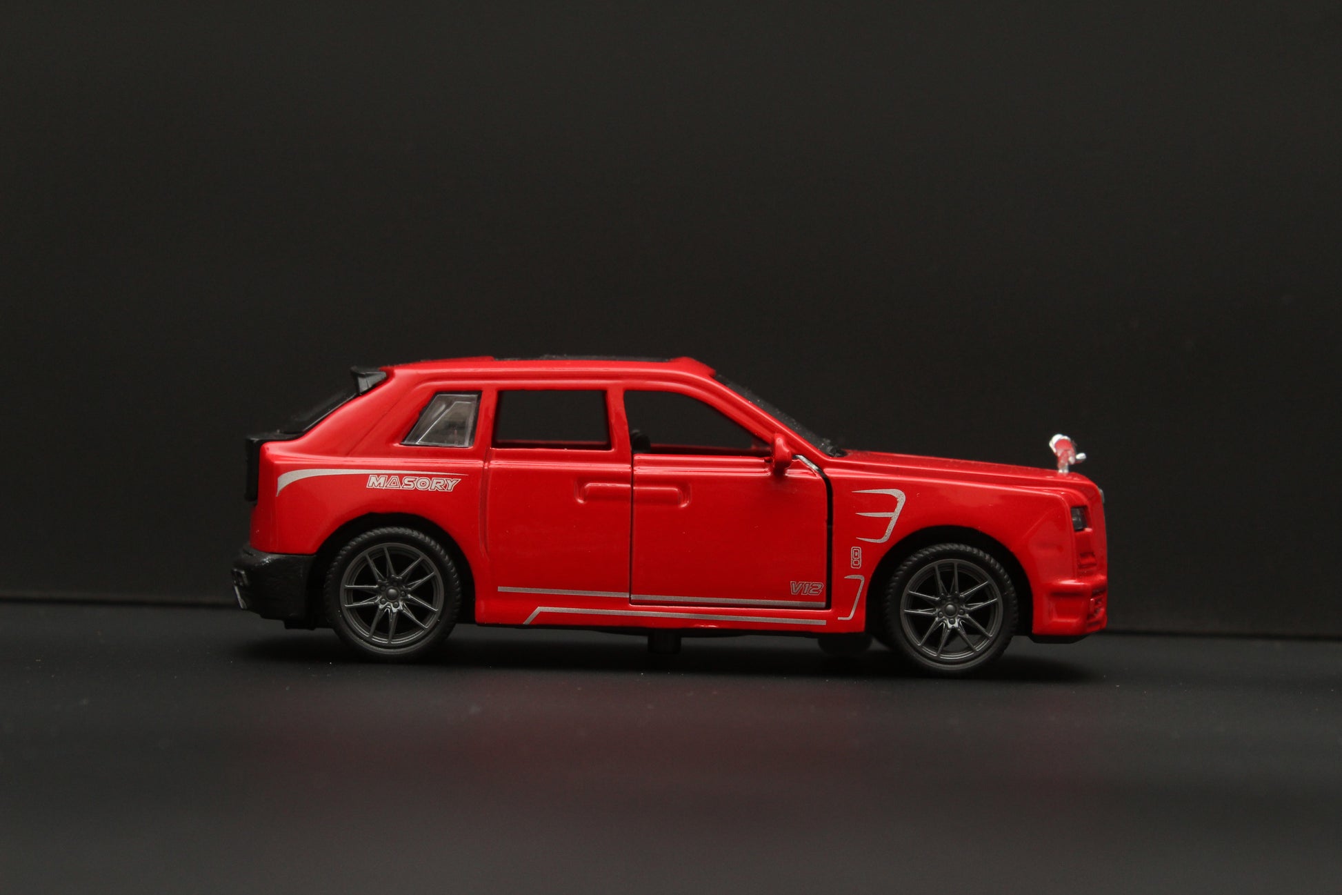 1:36 Rolls Royce Cullinan With Light and Sound (Red) -  Kunju Vandi  