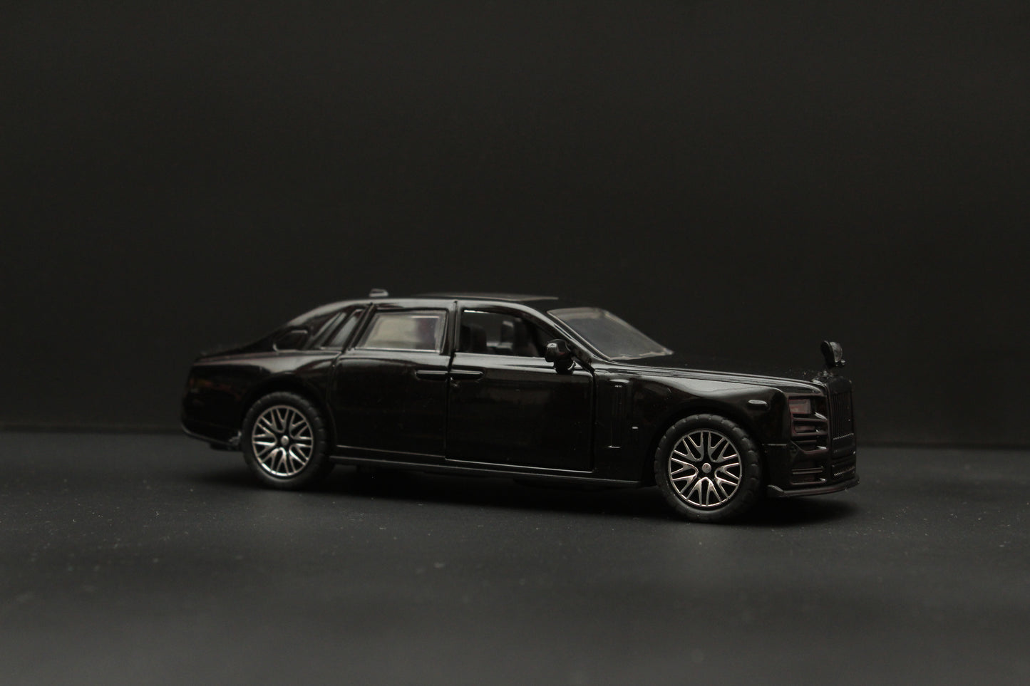 1:36  Rolls Royce , With light and Sound, Black -  Kunju Vandi  