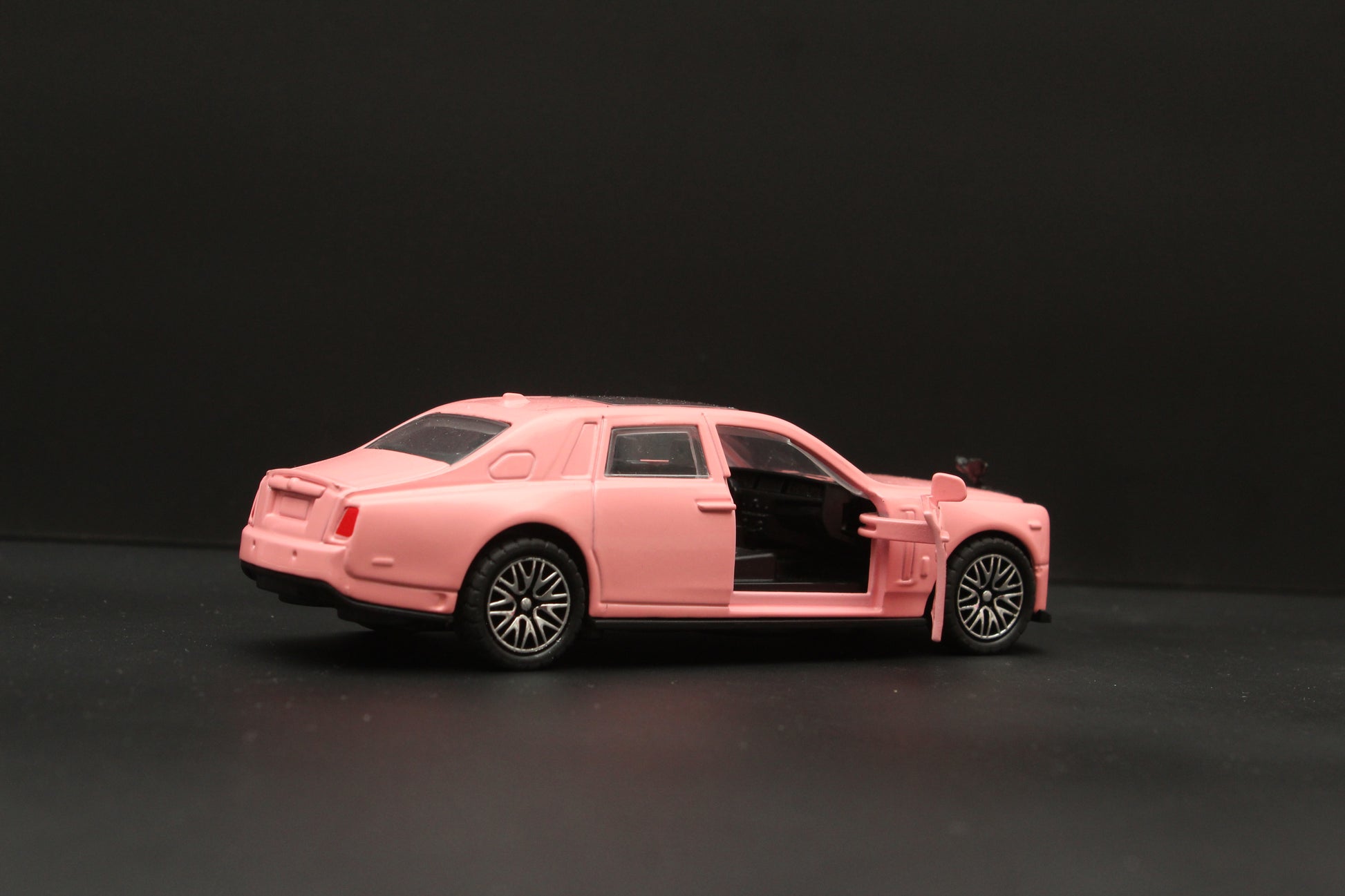 1:36  Rolls Royce , With light and Sound, Pink -  Kunju Vandi  