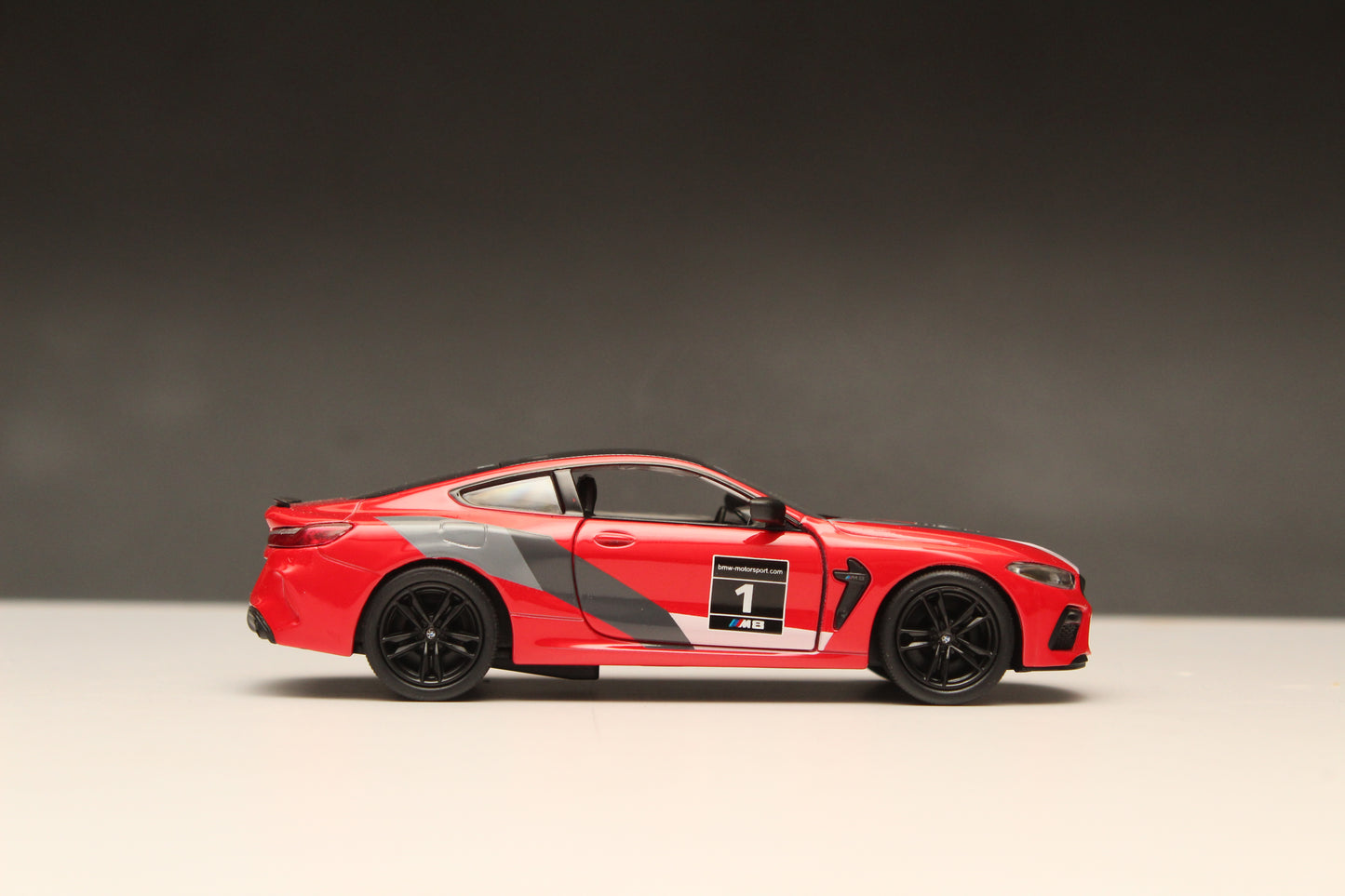 1:38 kinsmart BMW M8 Competition (Red), High Quality Diecast Car -  Kunju Vandi  