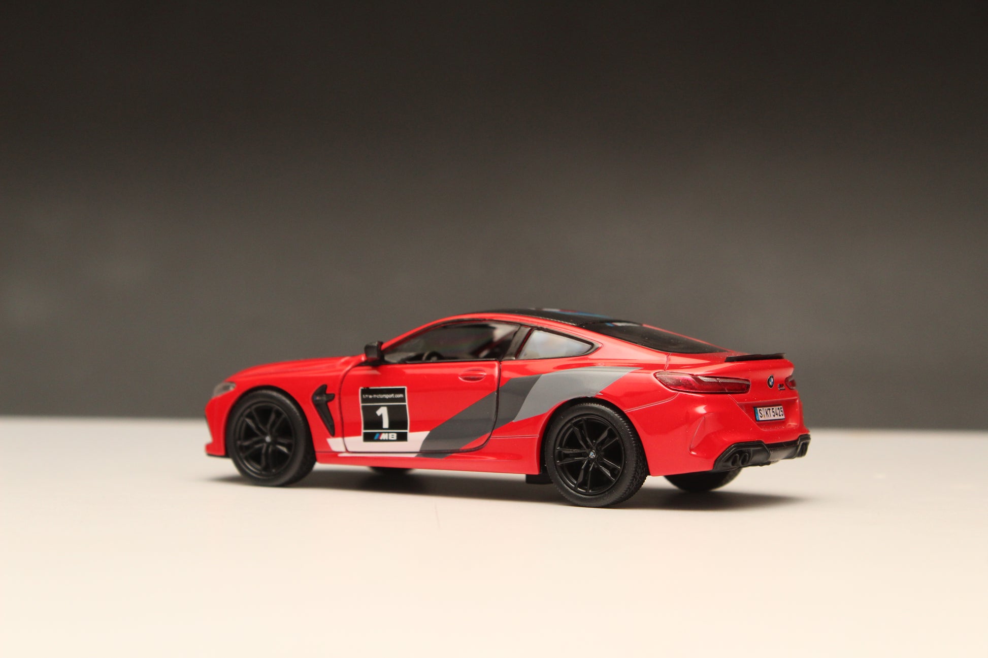 1:38 kinsmart BMW M8 Competition (Red), High Quality Diecast Car -  Kunju Vandi  