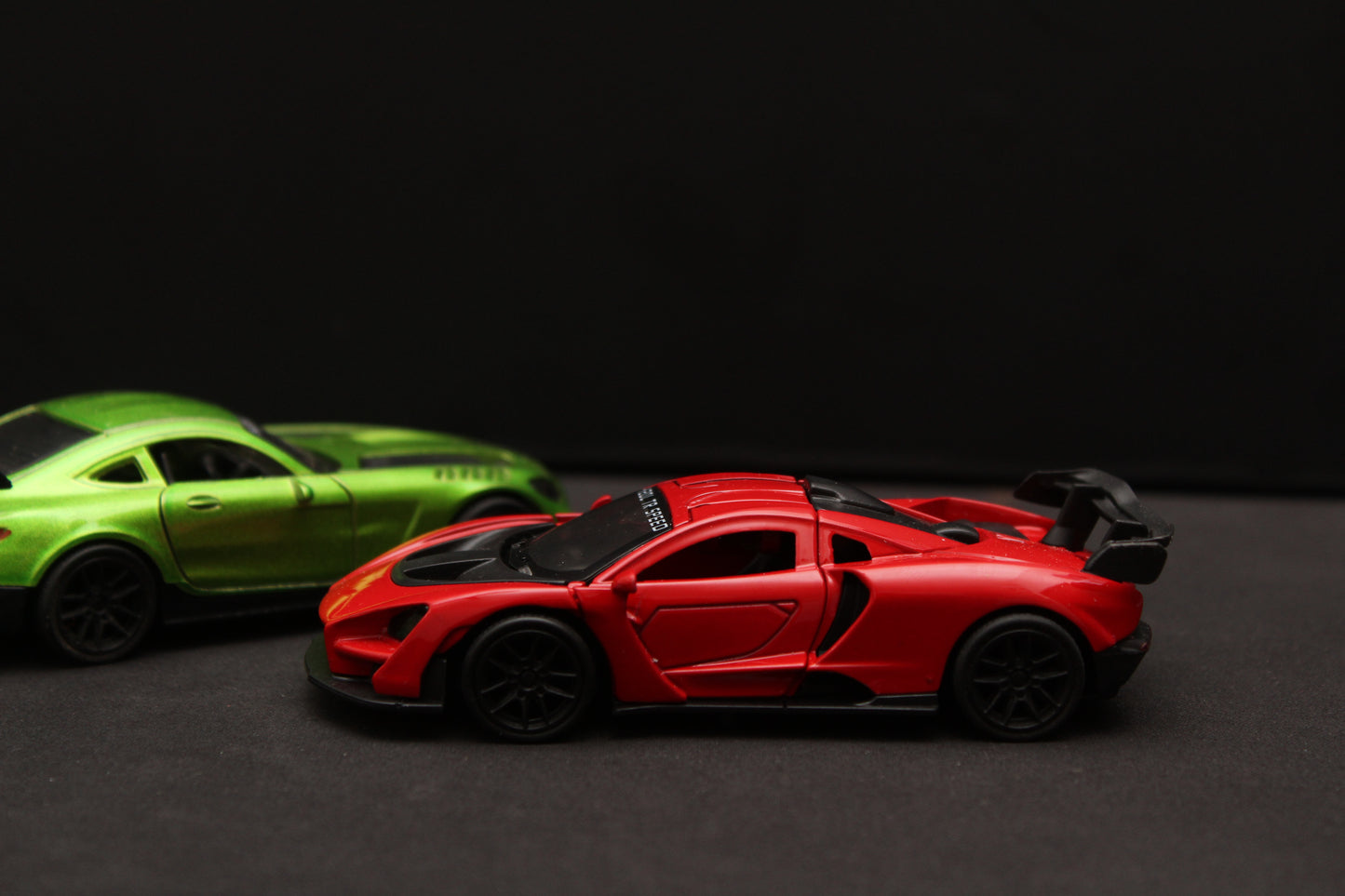 1:43 Amg Gt , McLaren Diecast Combo -  Kunju Vandi  