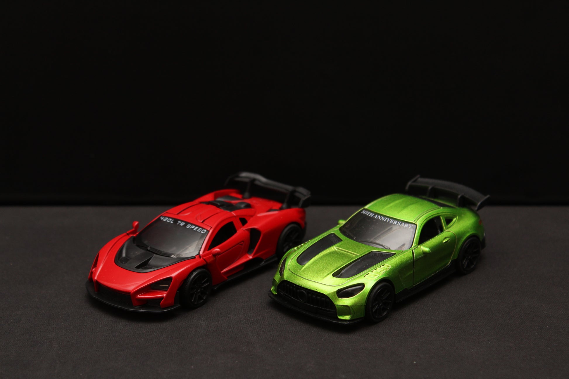 1:43 Amg Gt , McLaren Diecast Combo -  Kunju Vandi  