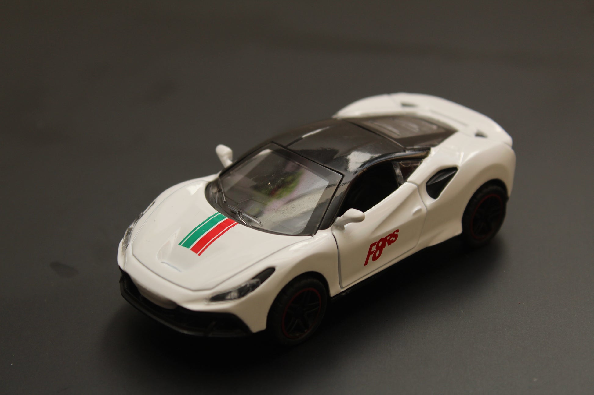 1:43 Audi , Ferrari Diecast Combo -  Kunju Vandi  