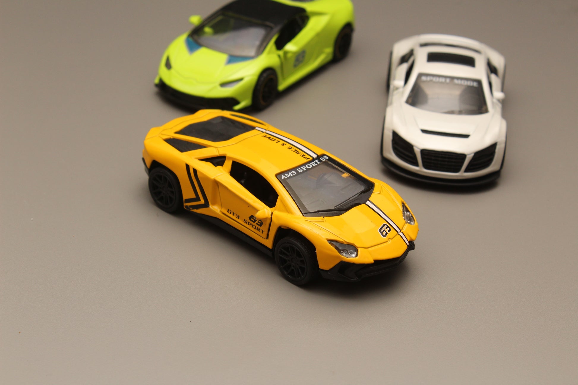 1:43 Audi, Lambo diecast combo -  Kunju Vandi  