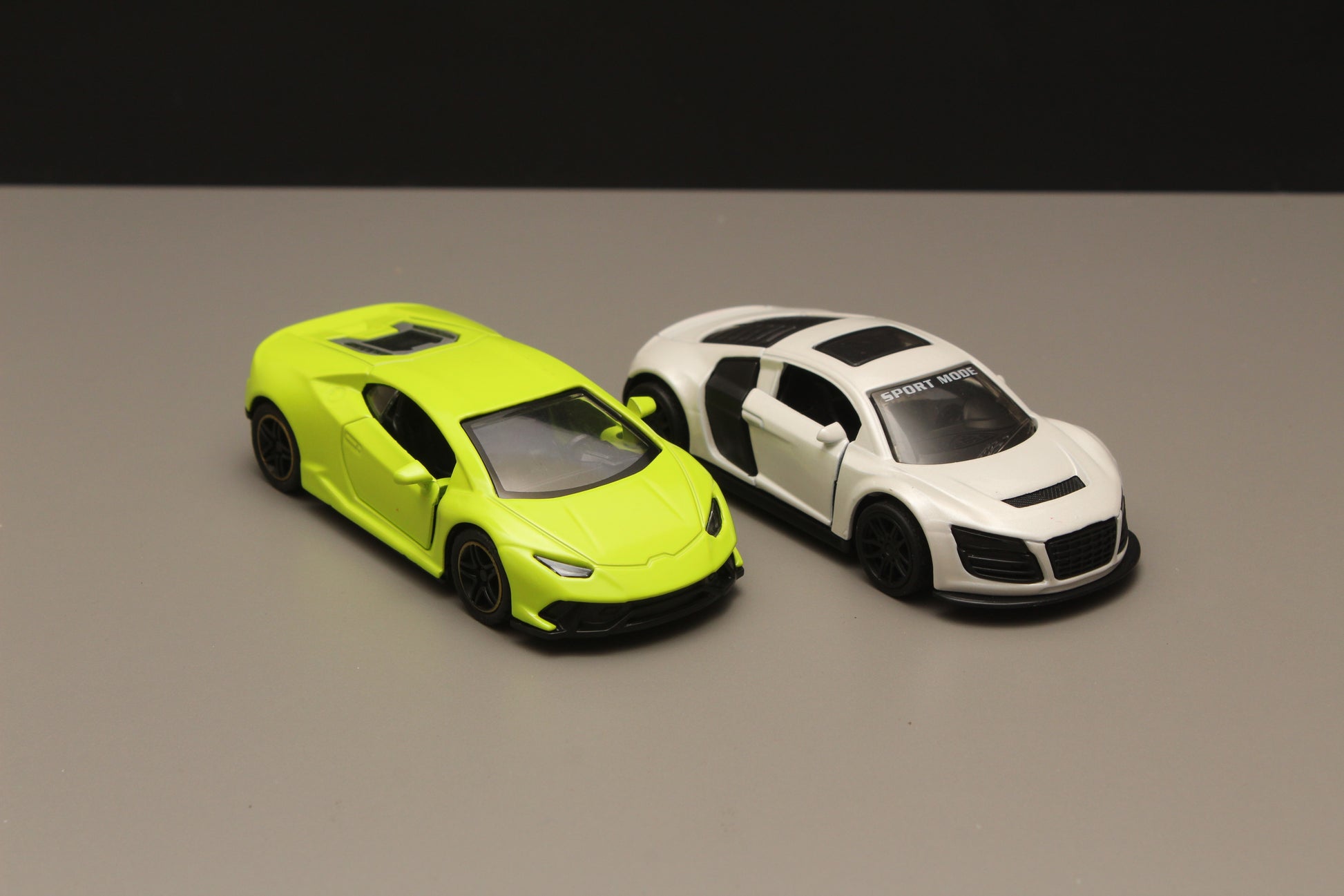 1:43 Audi , lambo Diecast Combo -  Kunju Vandi  