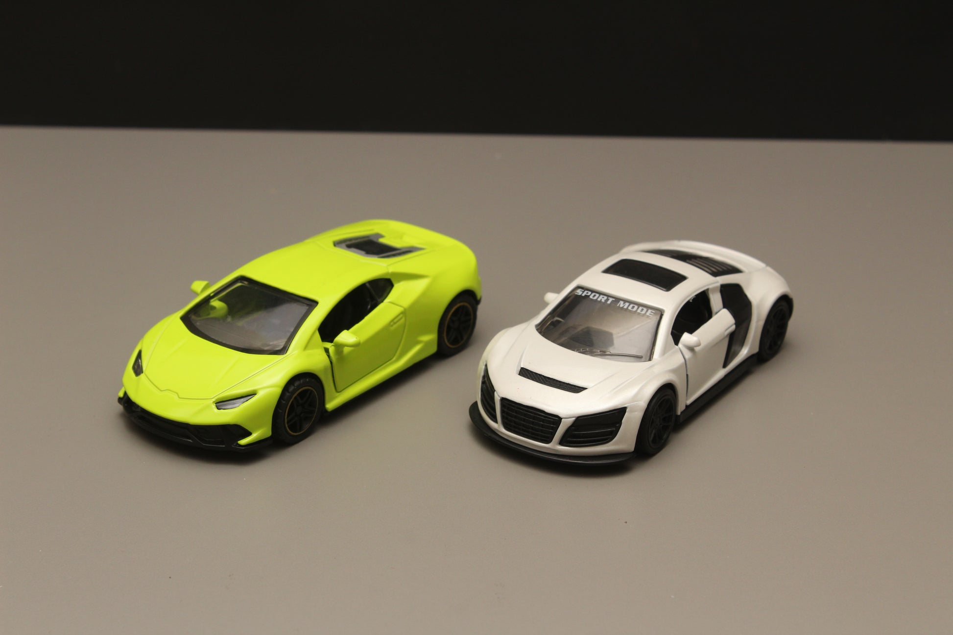 1:43 Audi , lambo Diecast Combo -  Kunju Vandi  