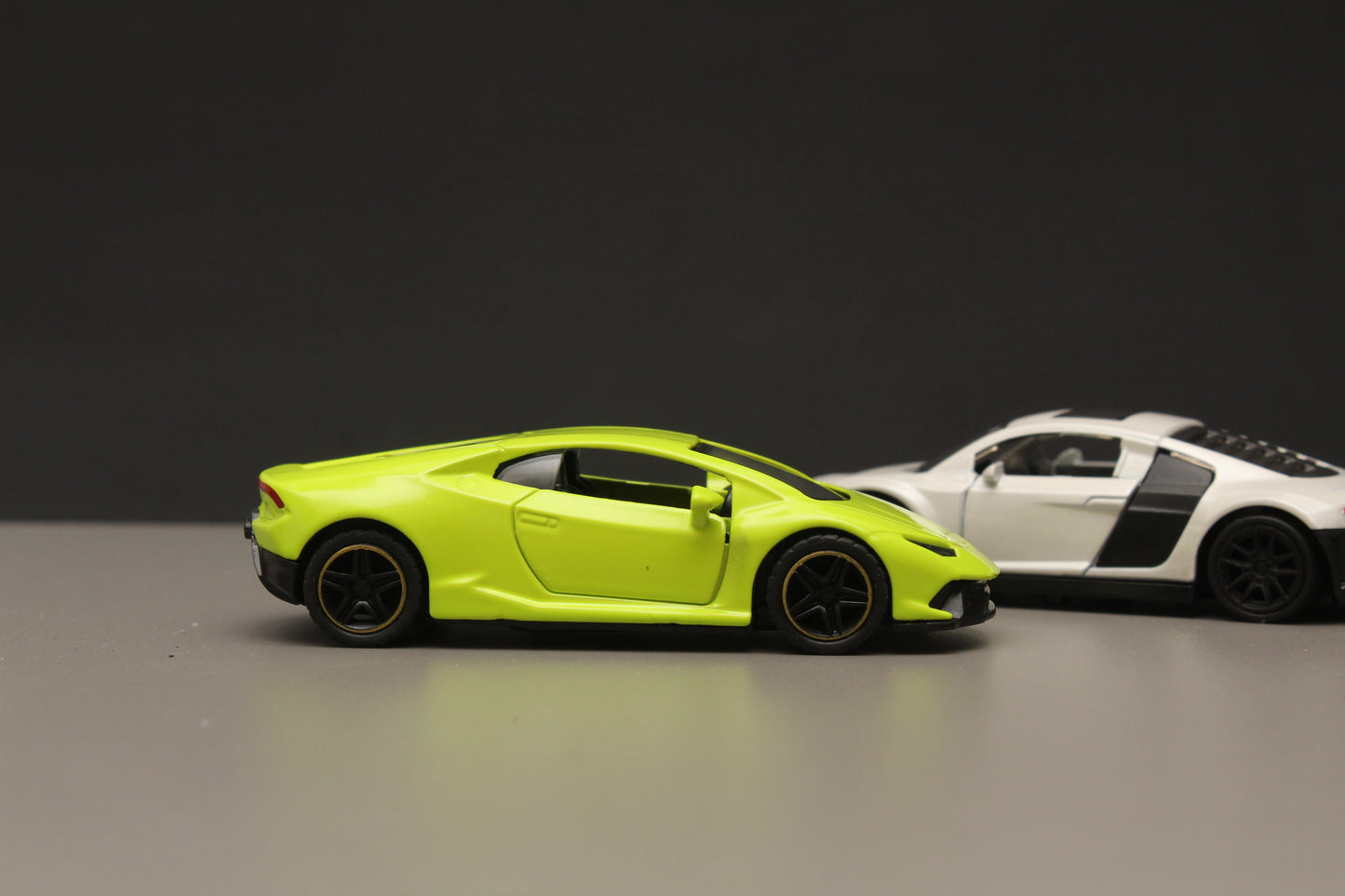 1:43 Audi , lambo Diecast Combo -  Kunju Vandi  