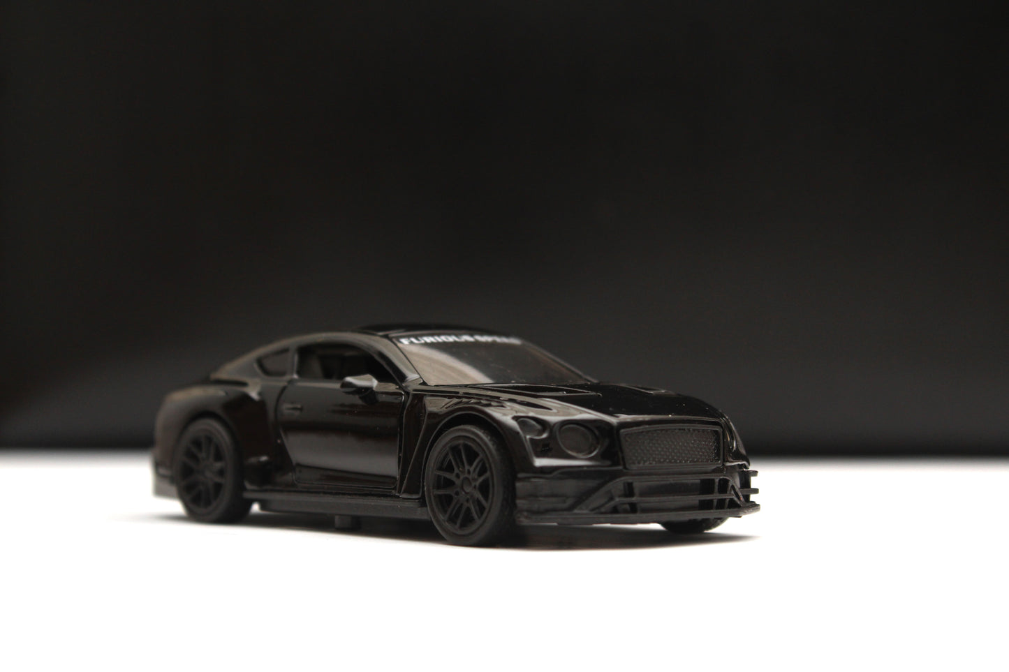 1:43 Bentley Metal Body -  Kunju Vandi  