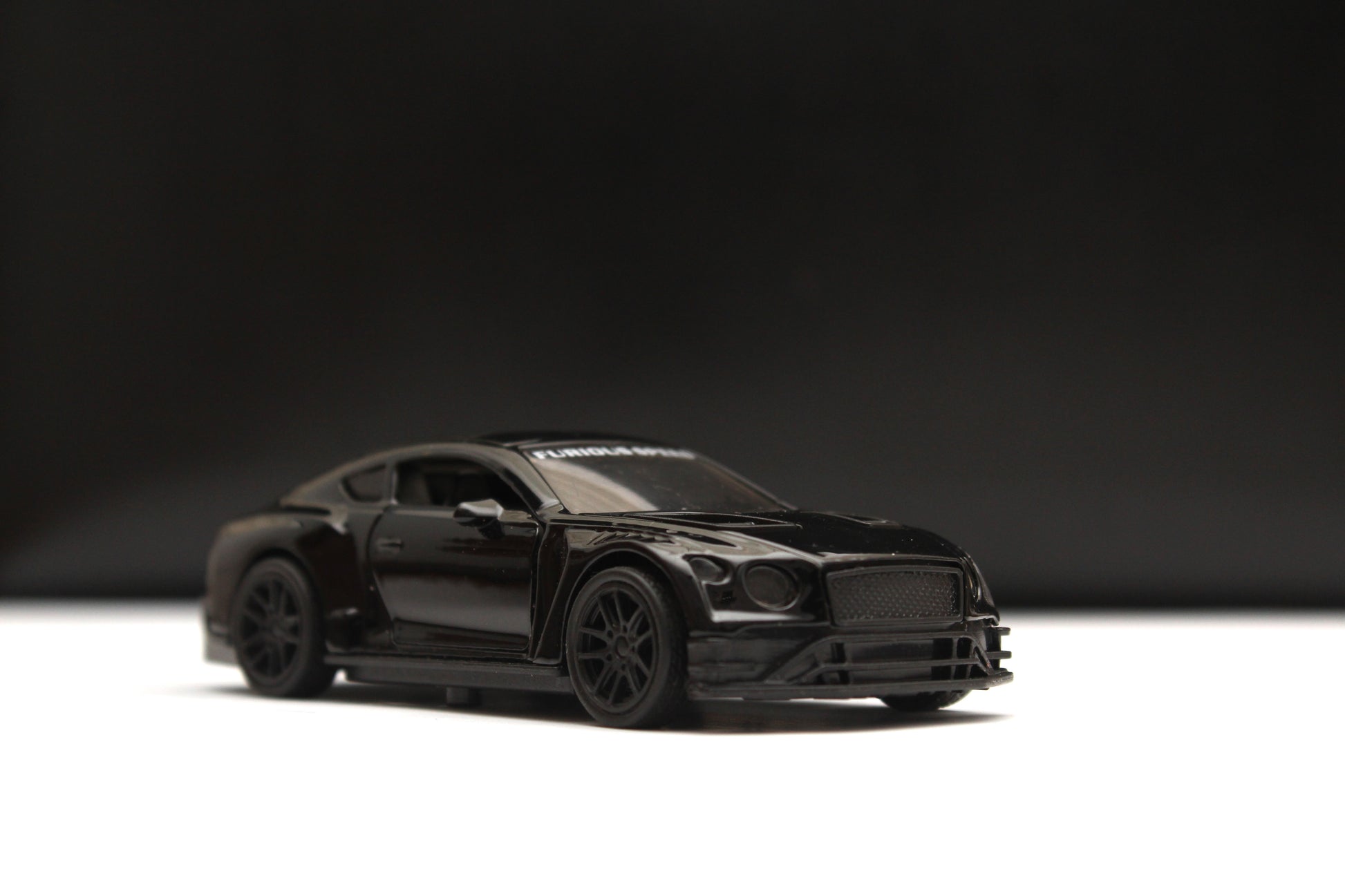 1:43 Bentley Metal Body -  Kunju Vandi  