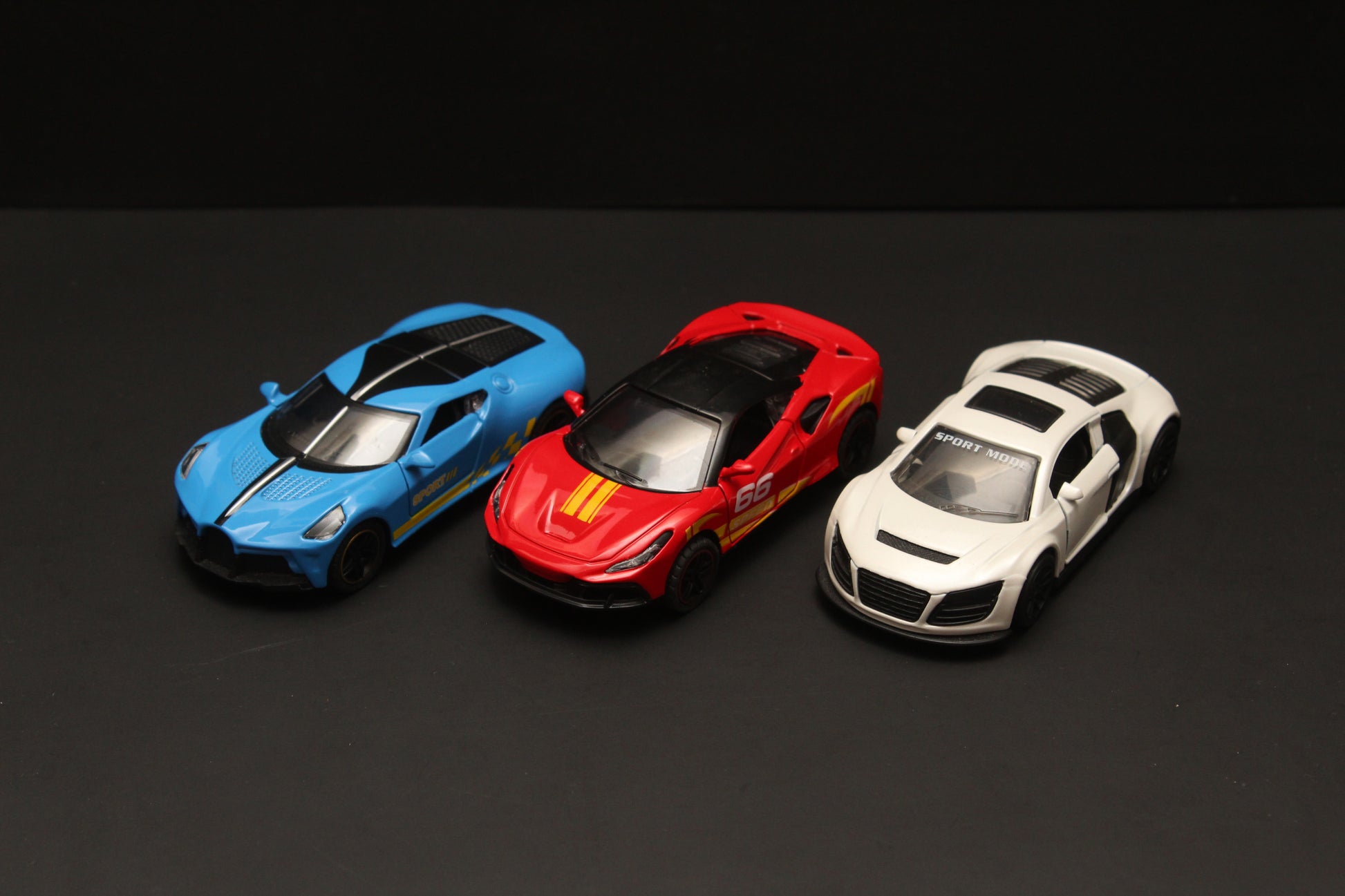 1:43 Bugatti , Ferrari , Audi Diecast combo -  Kunju Vandi  