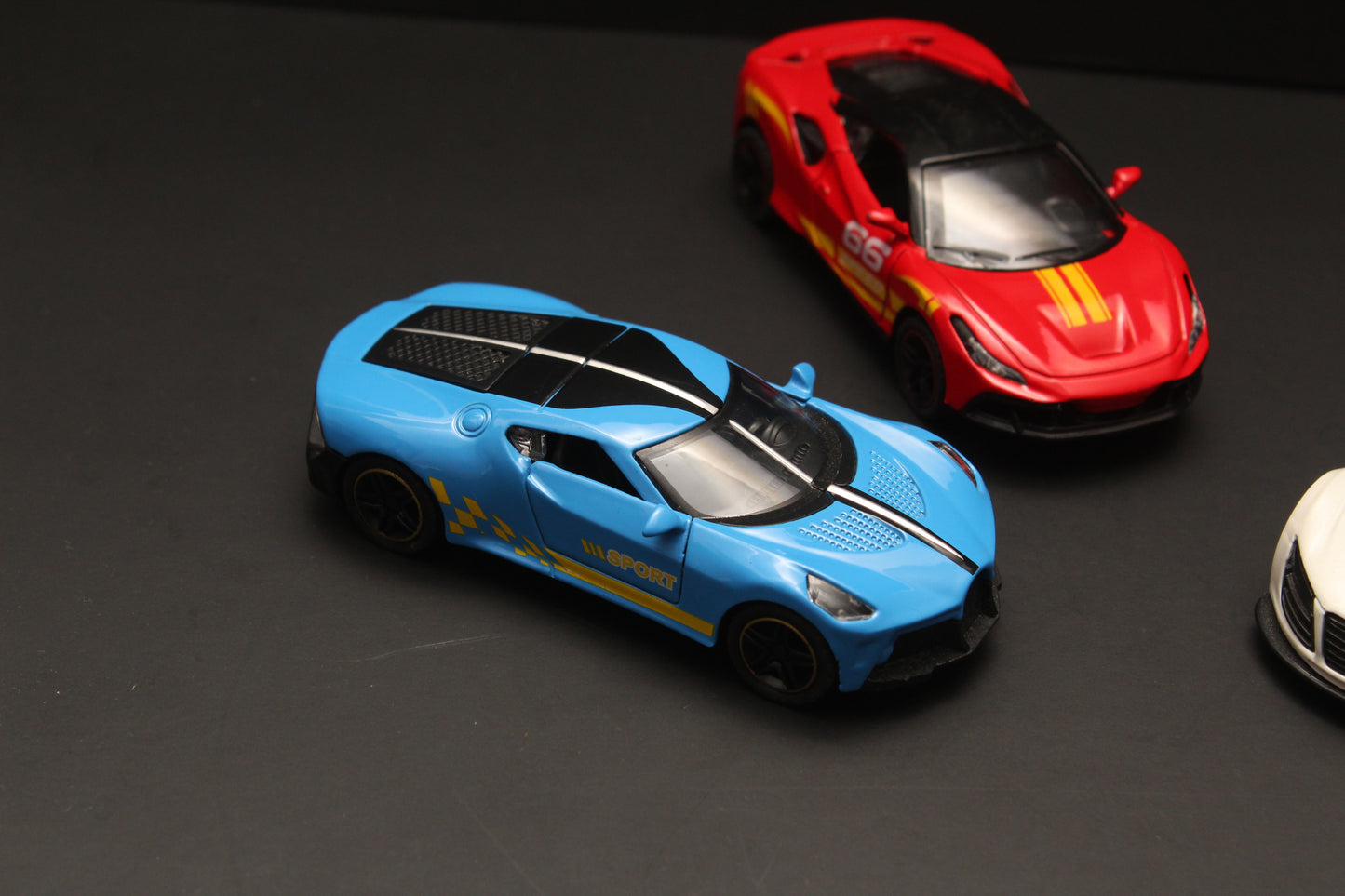 1:43 Bugatti , Ferrari , Audi Diecast combo -  Kunju Vandi  