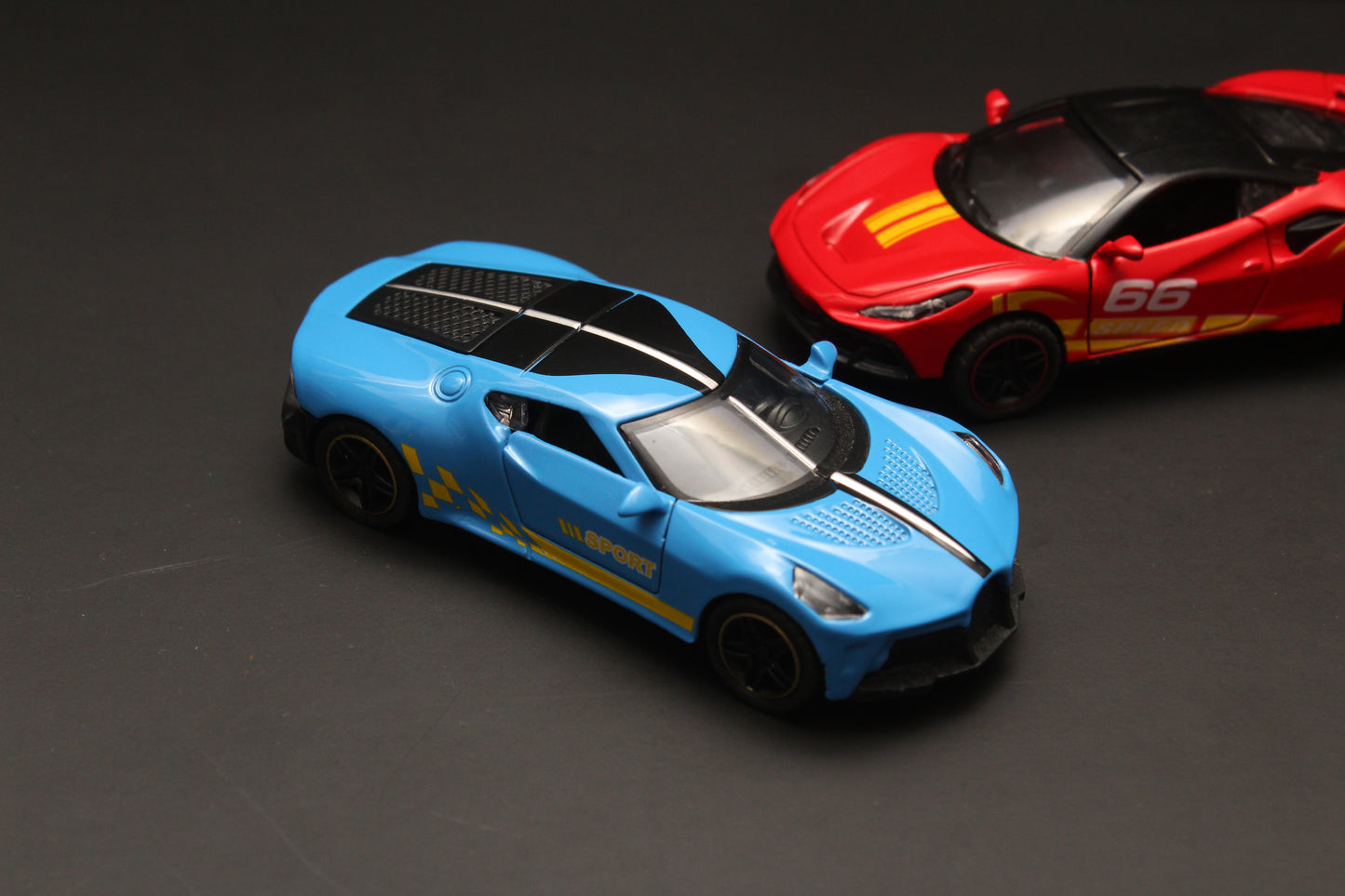 1:43 Ferrari , Bugatti Diecast Combo -  Kunju Vandi  