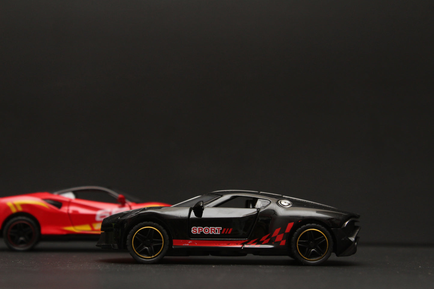 1:43 Ferrari , Bugatti Diecast Combo -  Kunju Vandi  