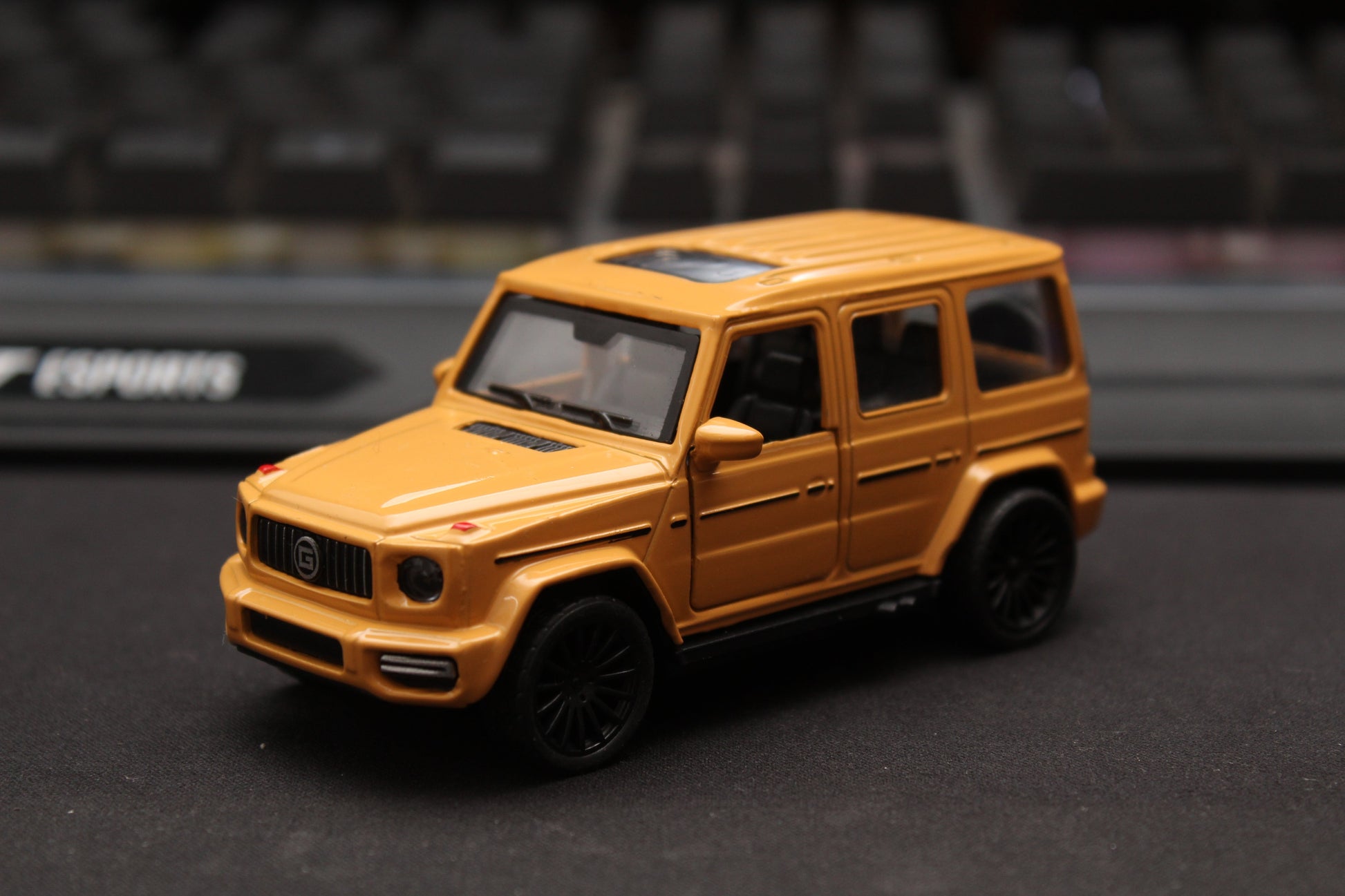 1:43 G Wagon , Lamborghini Diecast combo -  Kunju Vandi  