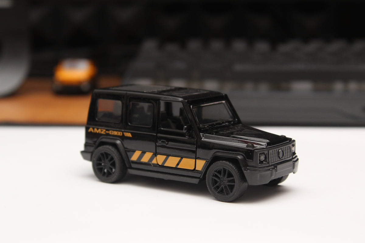 1:43 Gwagon Black (yellow Strip) Diecast -  Kunju Vandi  