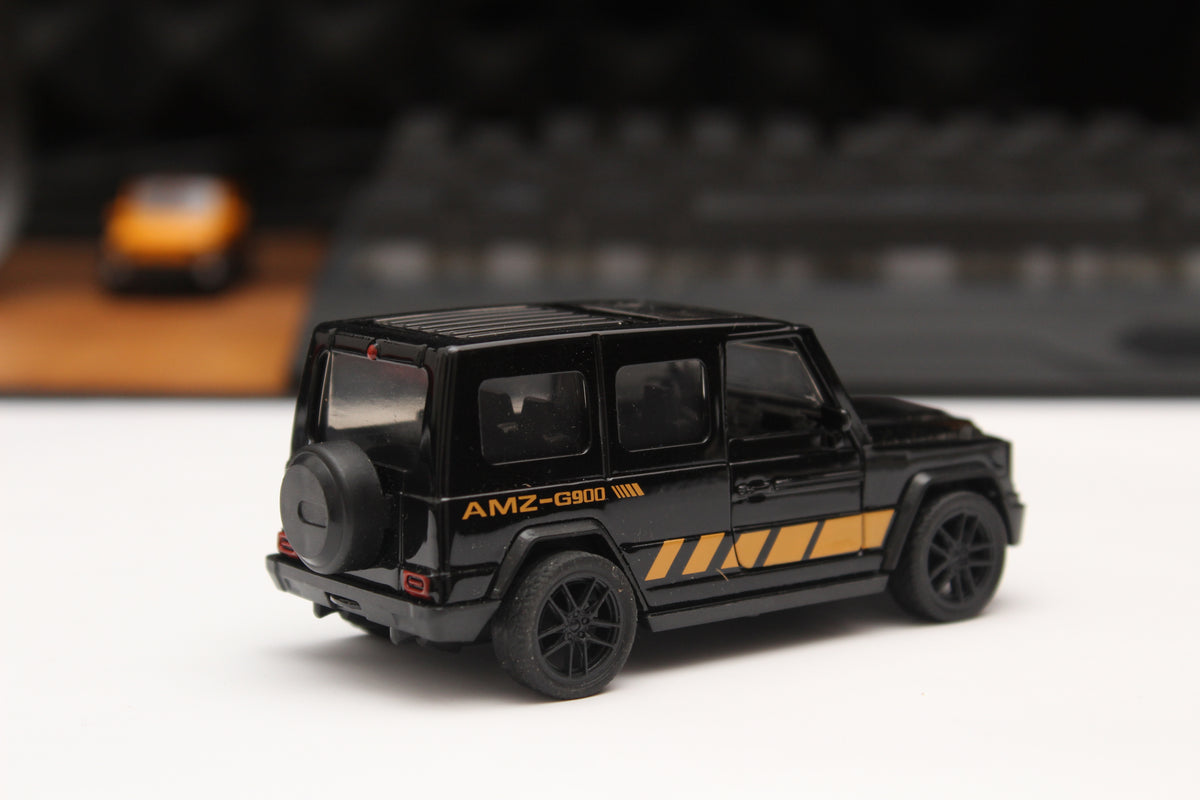 1:43 Gwagon Black (yellow Strip) Diecast -  Kunju Vandi  