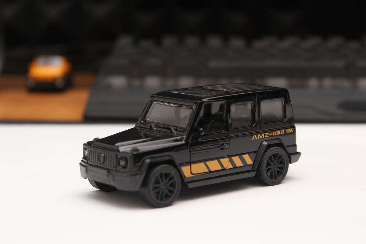 1:43 Gwagon Black (yellow Strip) Diecast -  Kunju Vandi  