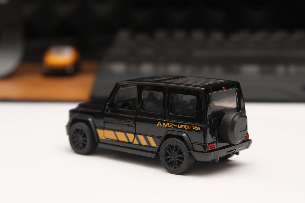 1:43 Gwagon Black (yellow Strip) Diecast -  Kunju Vandi  