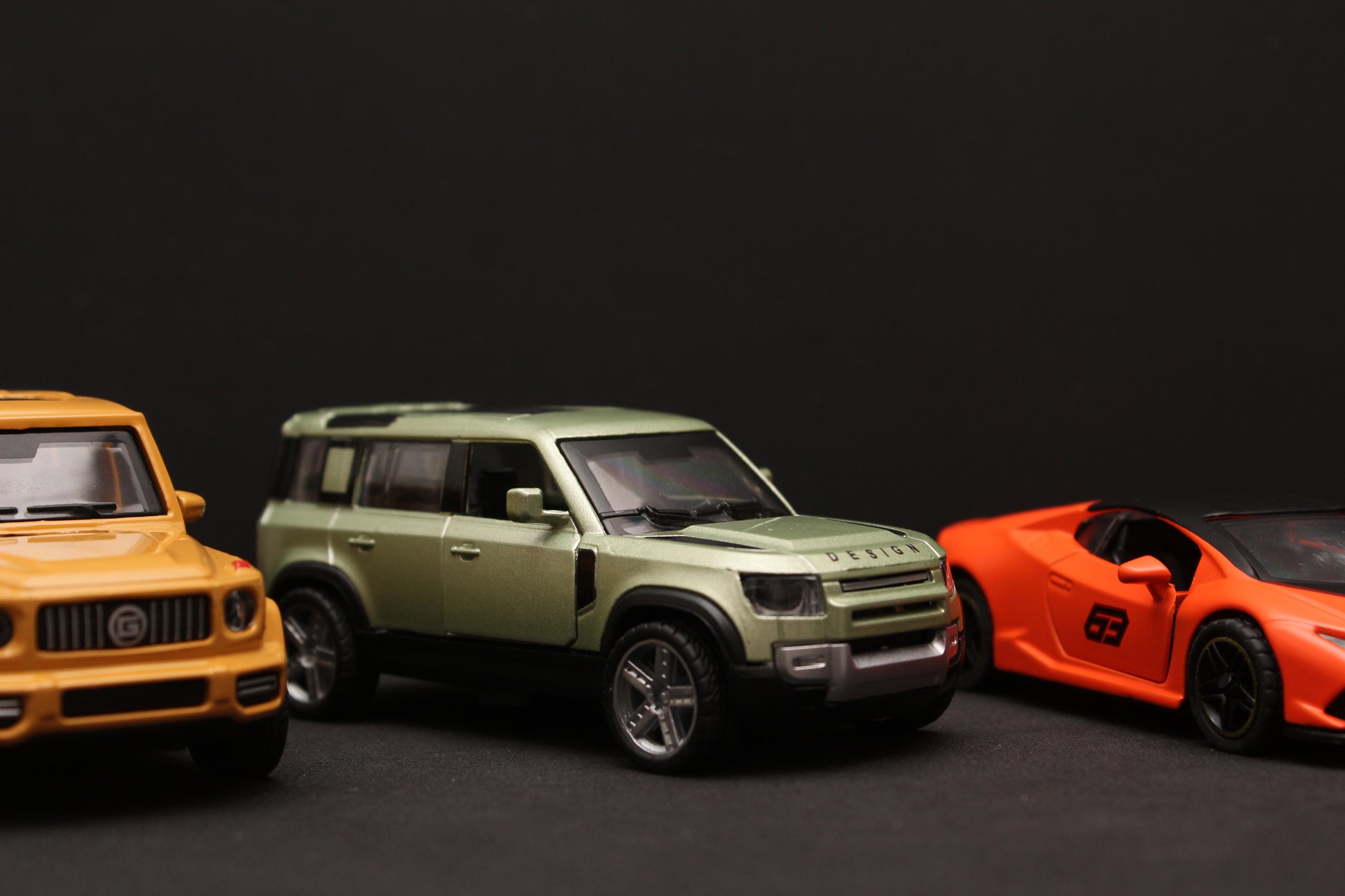 1:43 Gwagon , Defender , Lambo Diecast Combo -  Kunju Vandi  