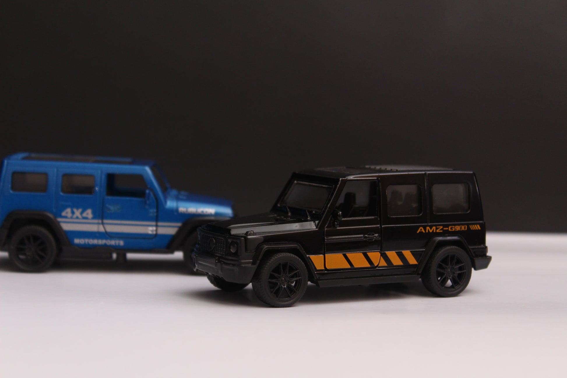 1:43 Gwagon , Rubicon Diecast Combo -  Kunju Vandi  