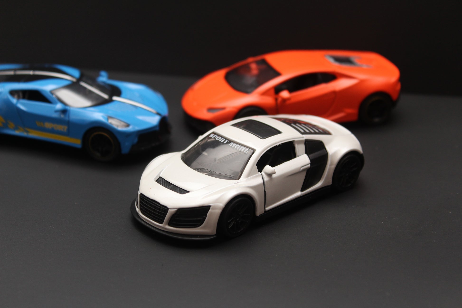 1:43 Lambo , Audi , Bugatti Diecast Combo -  Kunju Vandi  