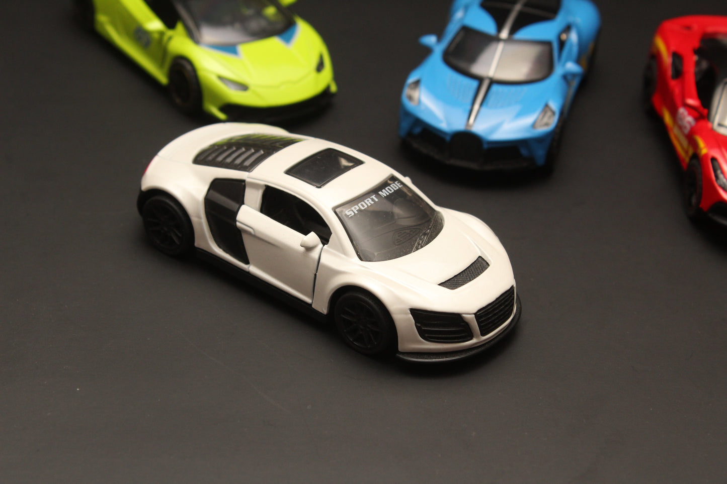 1:43 Lambo , Bugatti , Ferrari , Audi Diecast Combo -  Kunju Vandi  