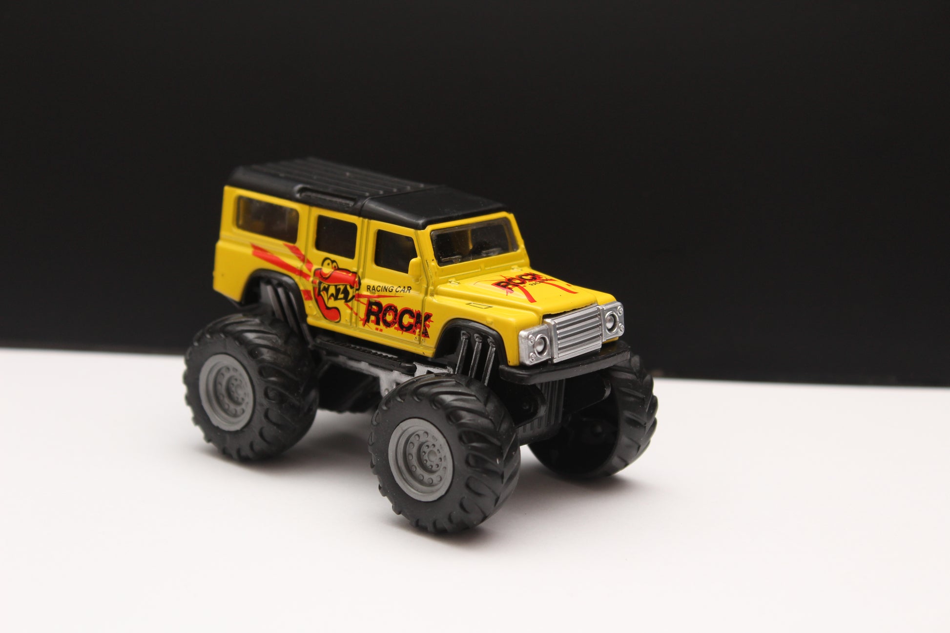 1:43 Offroad Yellow -  Kunju Vandi  