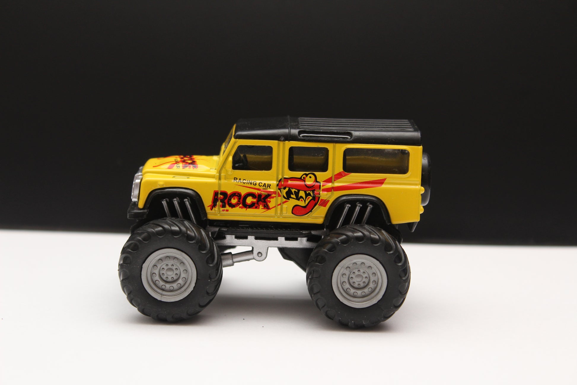 1:43 Offroad Yellow -  Kunju Vandi  