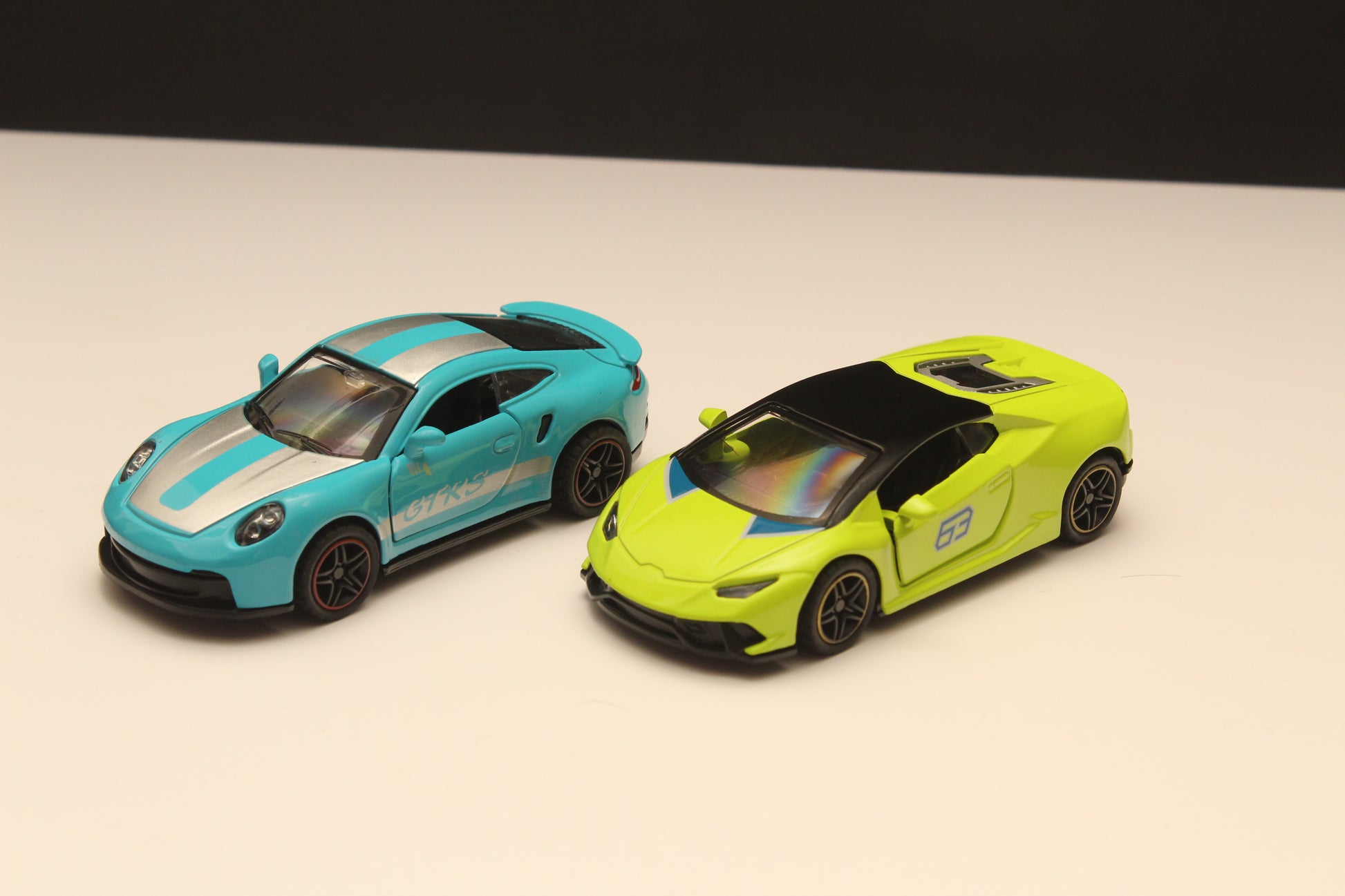 1:43 Porsche, Lambo Diecast Combo -  Kunju Vandi  