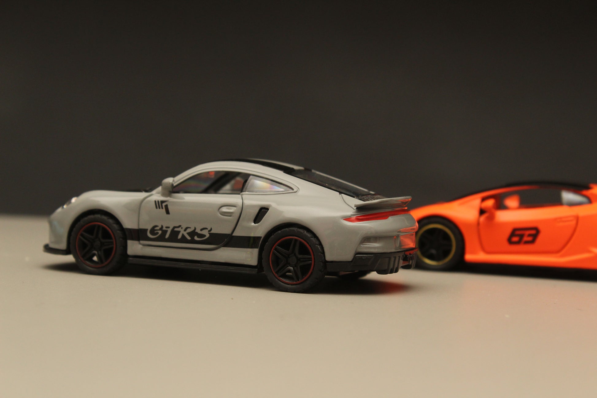 1:43 Porsche, Lambo Diecast Combo -  Kunju Vandi  