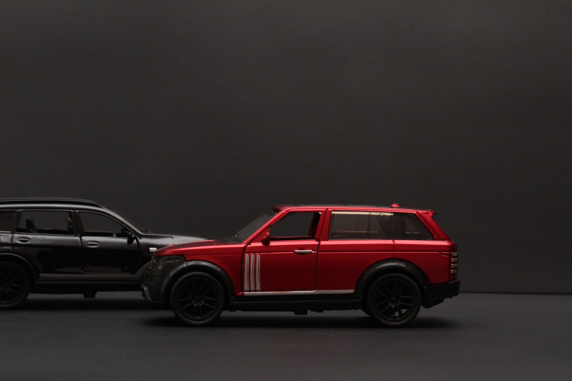 1:43 Range Rover , BMW Diecast Combo -  Kunju Vandi  