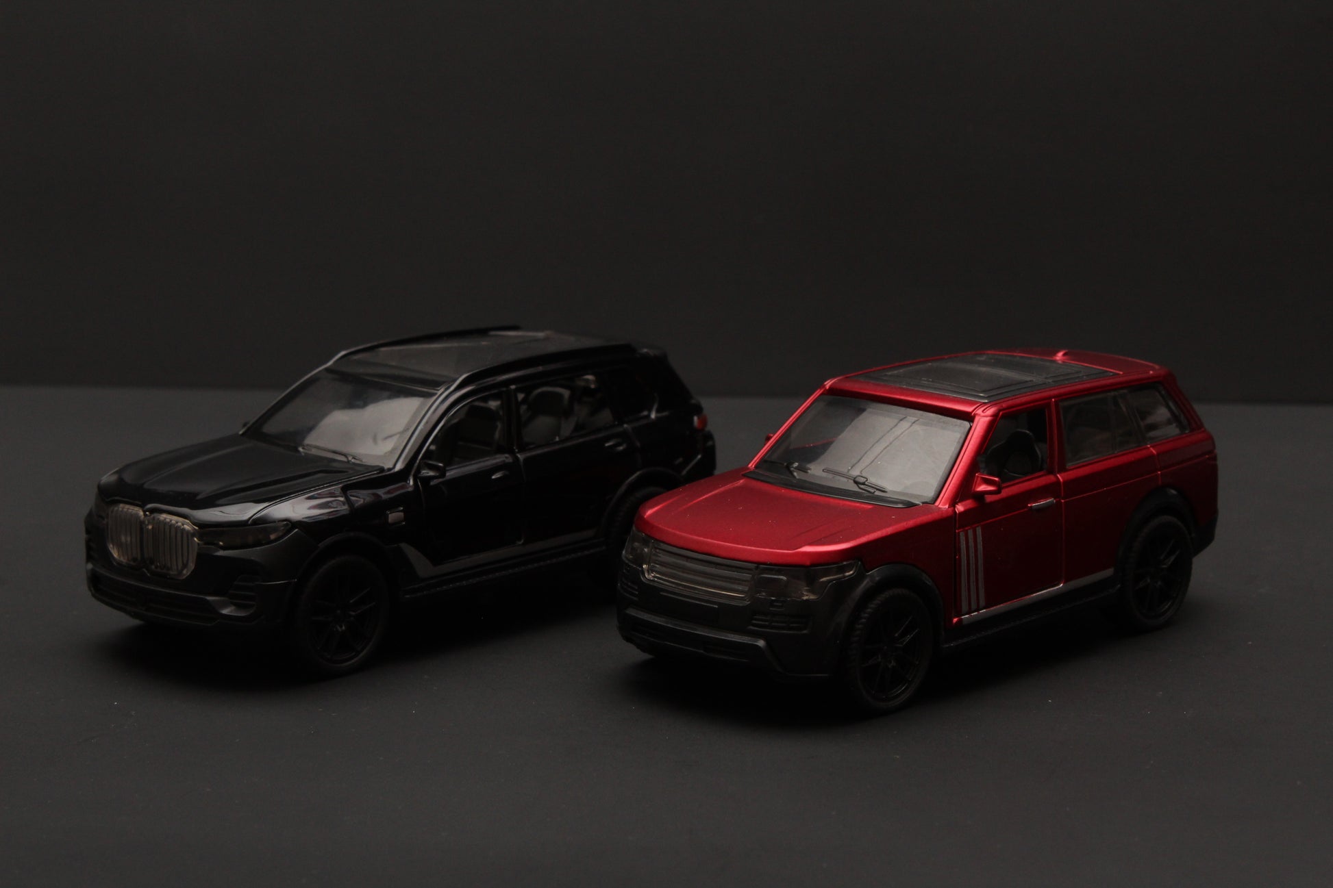 1:43 Range Rover , BMW Diecast Combo -  Kunju Vandi  